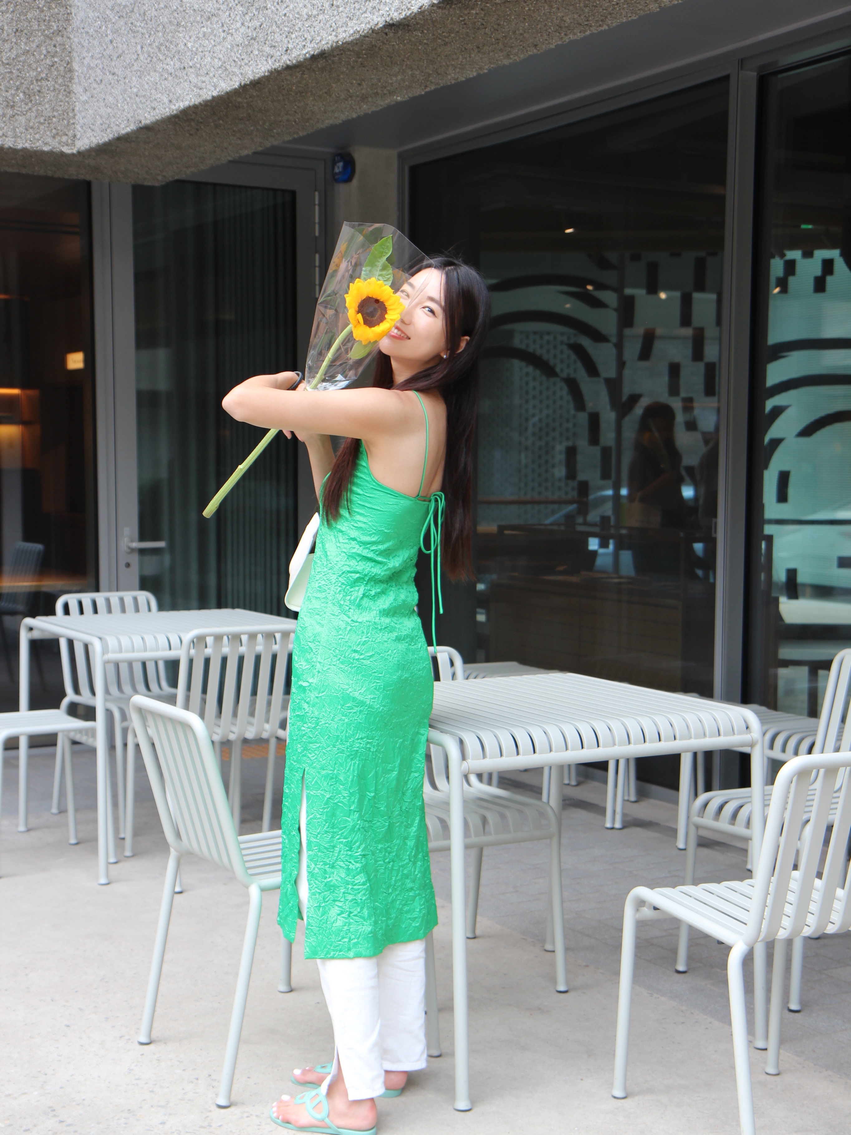 (W) Hermes Egerie Sandal Vert Embrun 착용 스타일 - 2