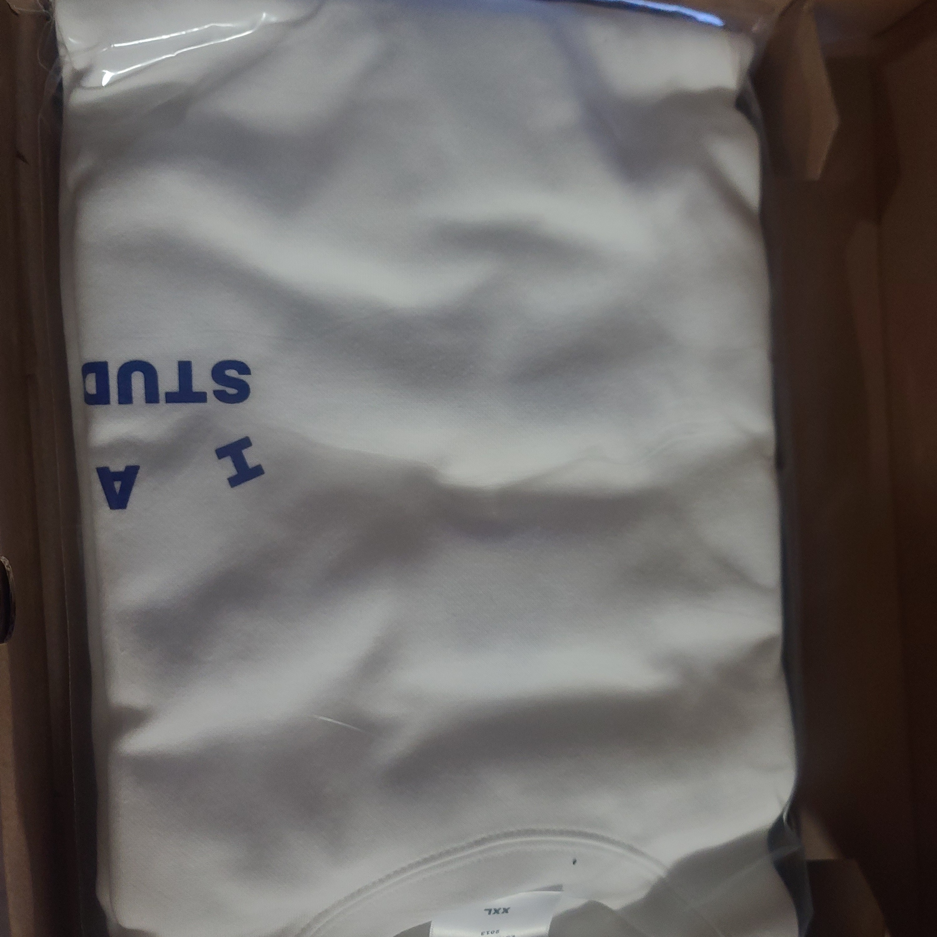 IAB Studio 10th Anniversary T-Shirts Pack White & Black (2 Pack) 착용 스타일 - 2