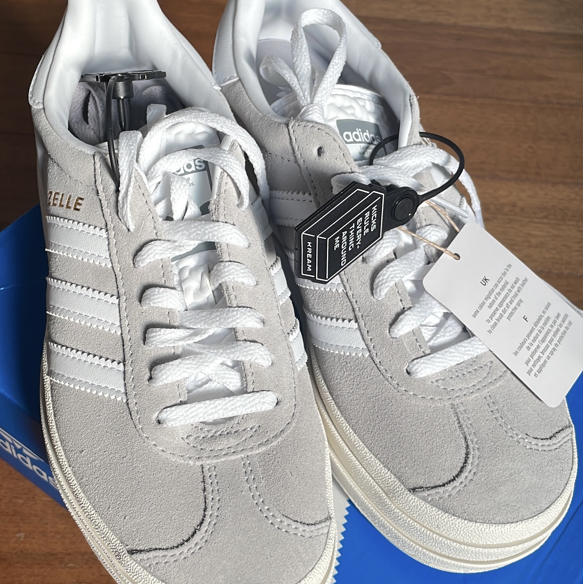 (W) Adidas Gazelle Bold Grey Cloud White 착용 스타일