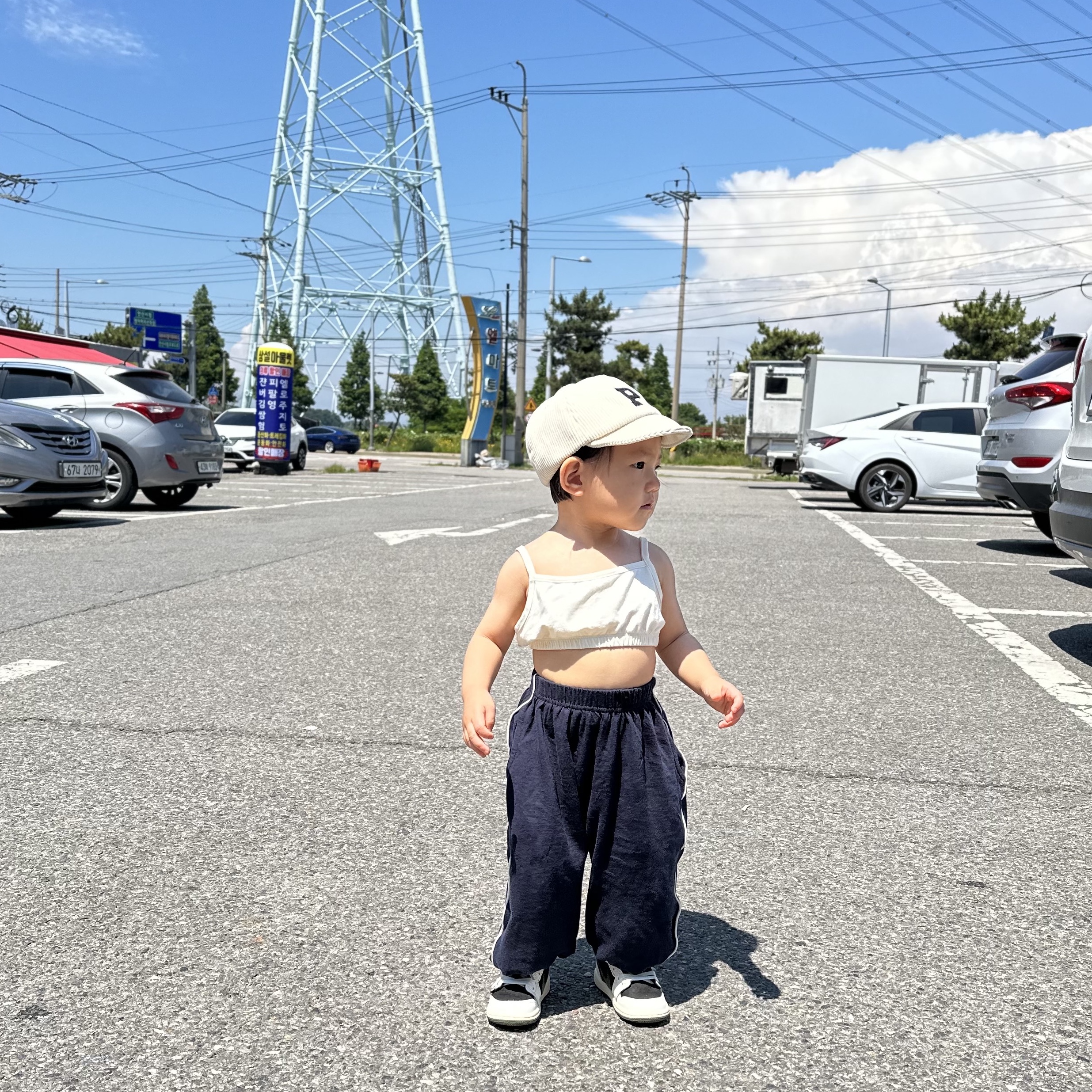 (TD) Jordan 1 x Travis Scott Retro Low OG SP Medium Olive 착용 스타일 - 1