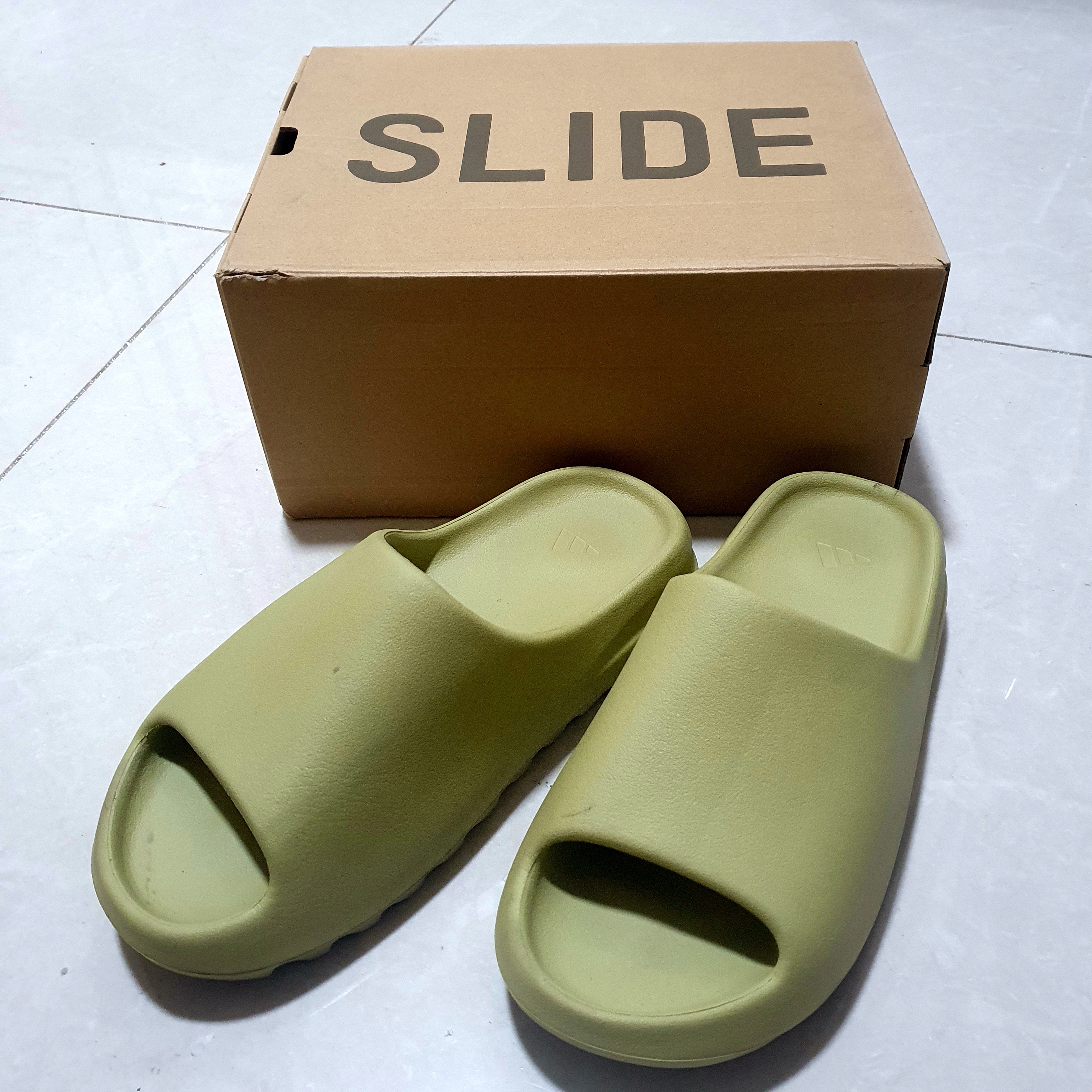 Adidas Yeezy Slide Resin 2022 착용 스타일