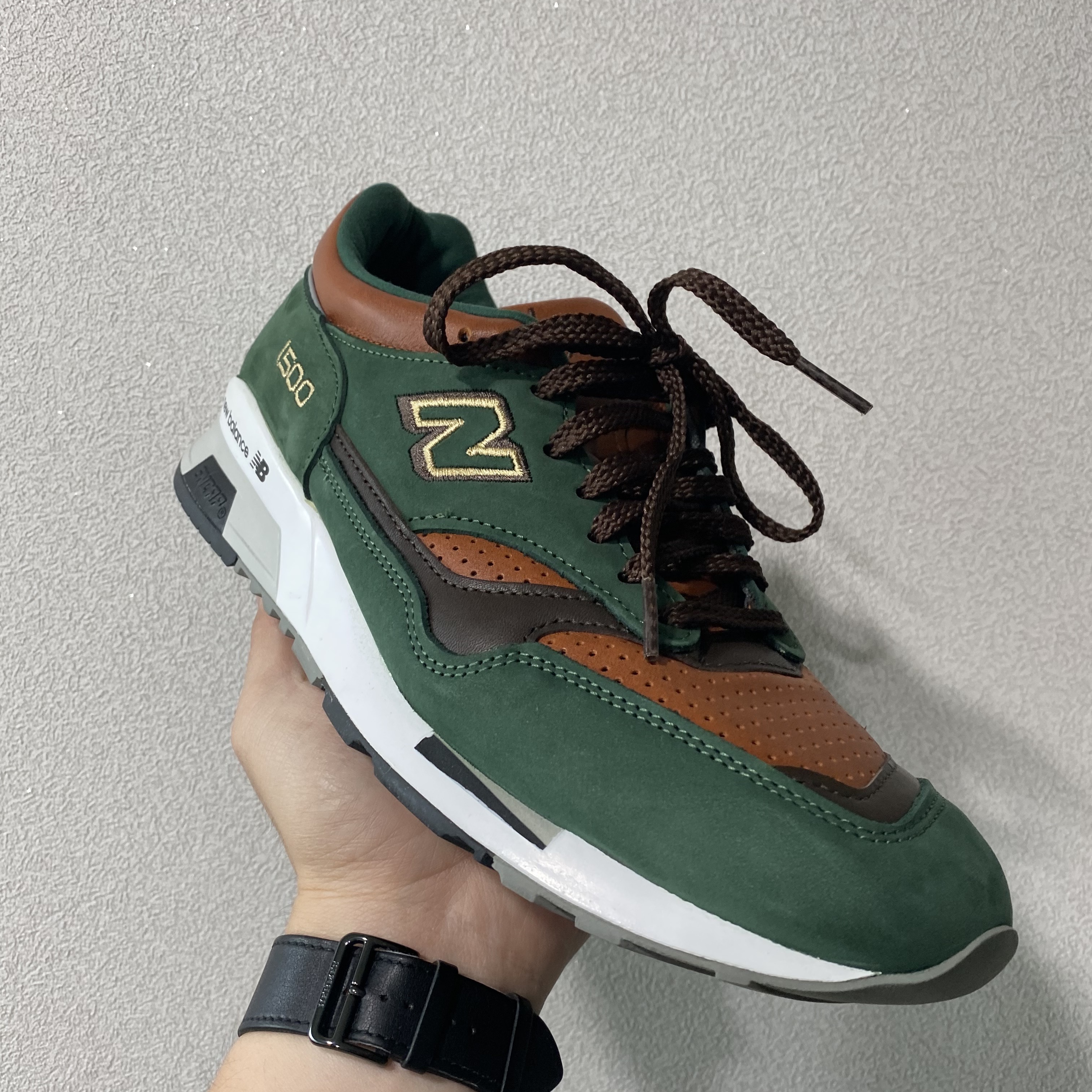 New Balance 1500 Made in UK Robin Hood 착용 스타일 - 2