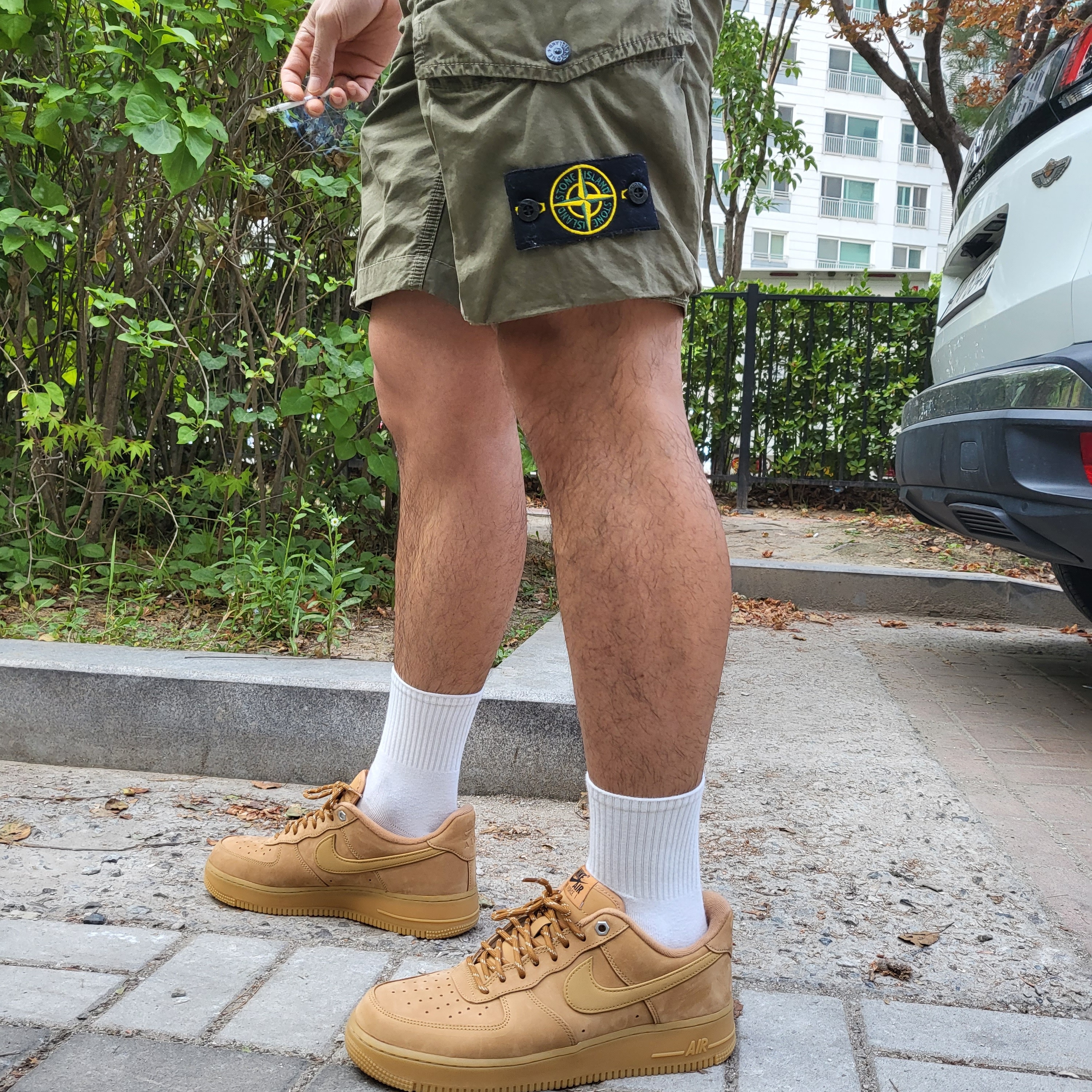 Nike Air Force 1 '07 WB Flax 착용 스타일 - 2