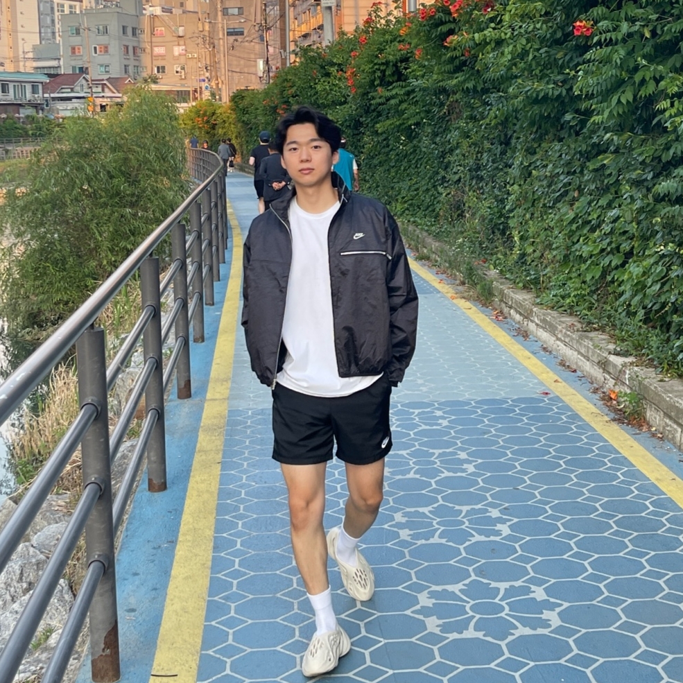 Nike NSW Circa Lined Jacket Black - Asia, Adidas Yeezy Foam RNNR Sand 착용 스타일
