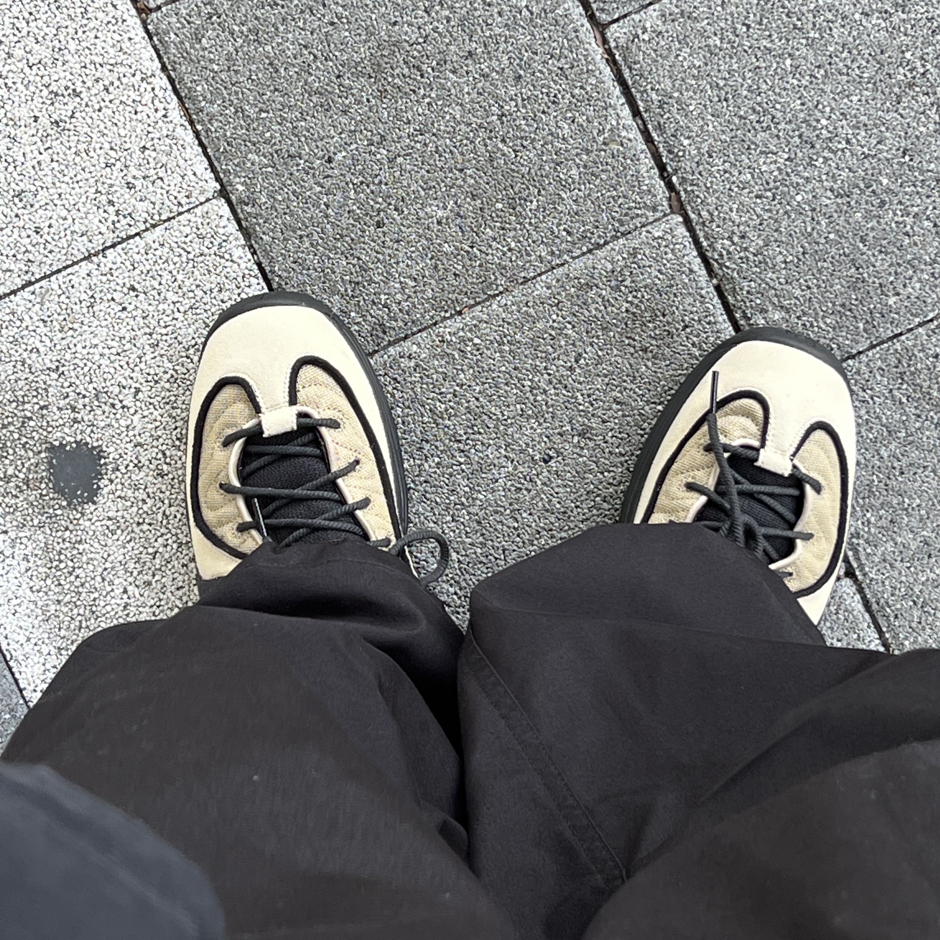 Nike x Stussy Air Penny II Rattan and Limestone 착용 스타일