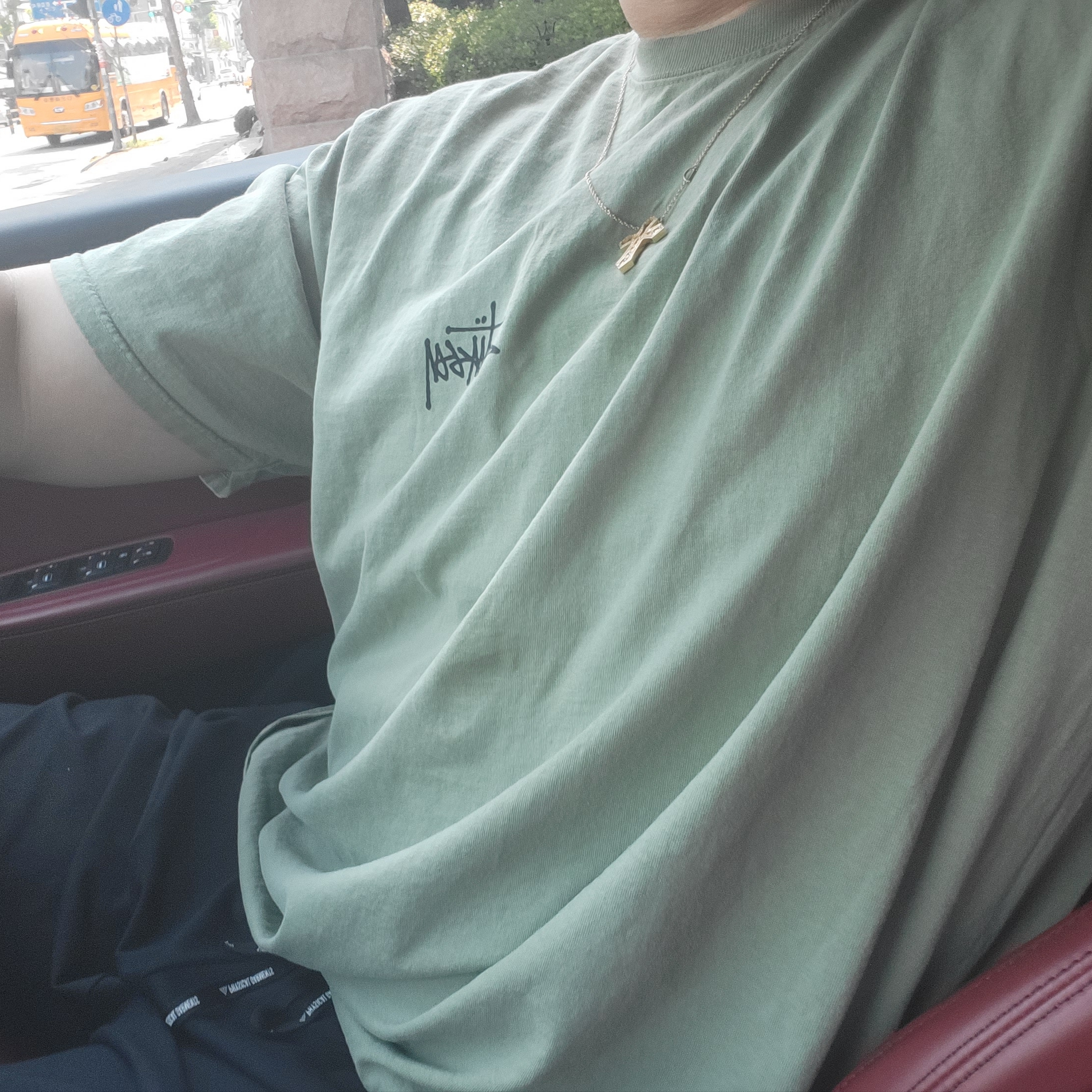Stussy Basic Stussy Pigment Dyed T-Shirt Artichoke 2023 착용 스타일