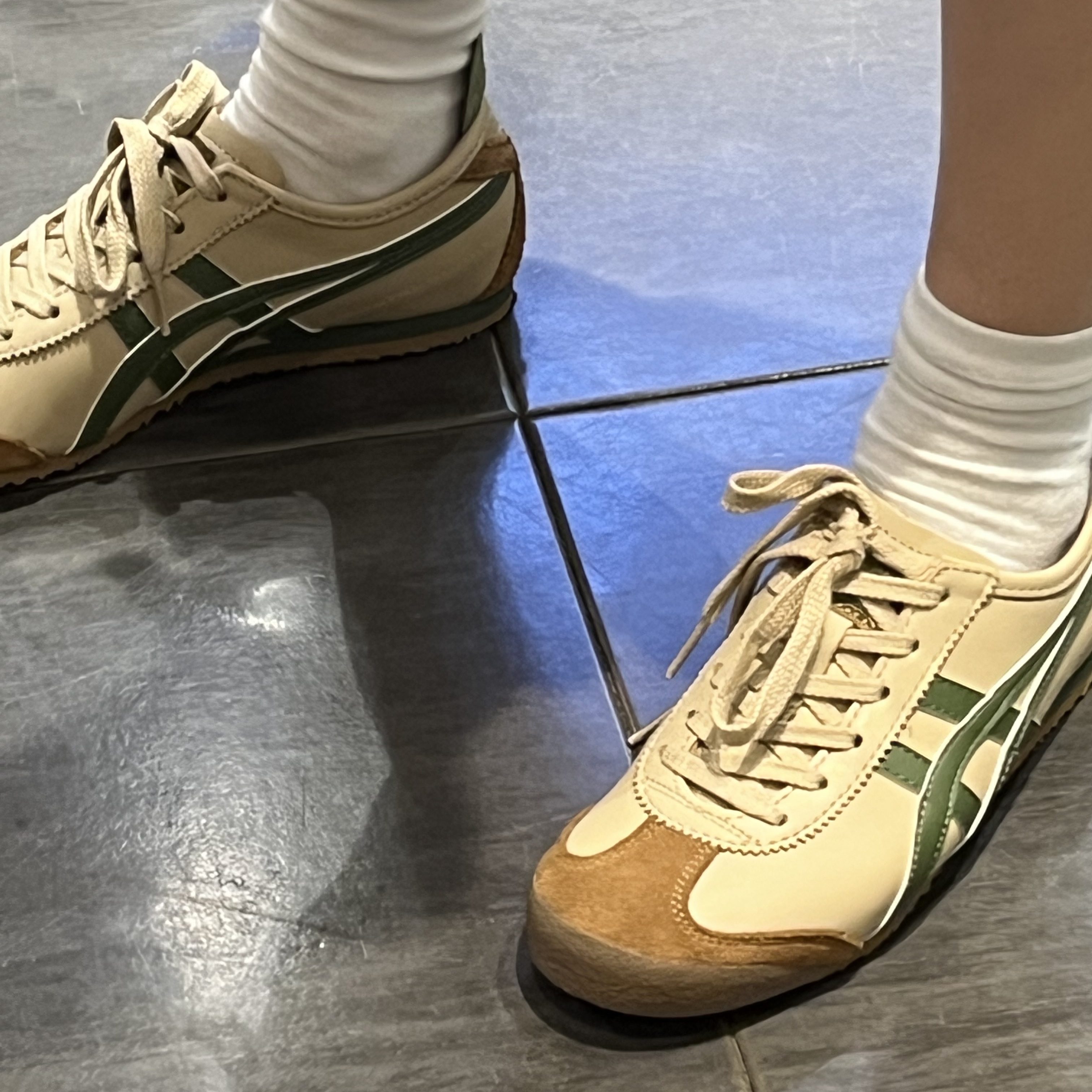 Onitsuka Tiger Mexico 66 Beige Grass Green 착용 스타일 - 1