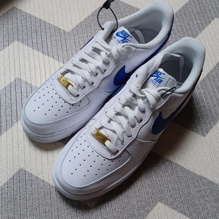 Nike Air Force 1 '07 White Royal Blue 착용 스타일