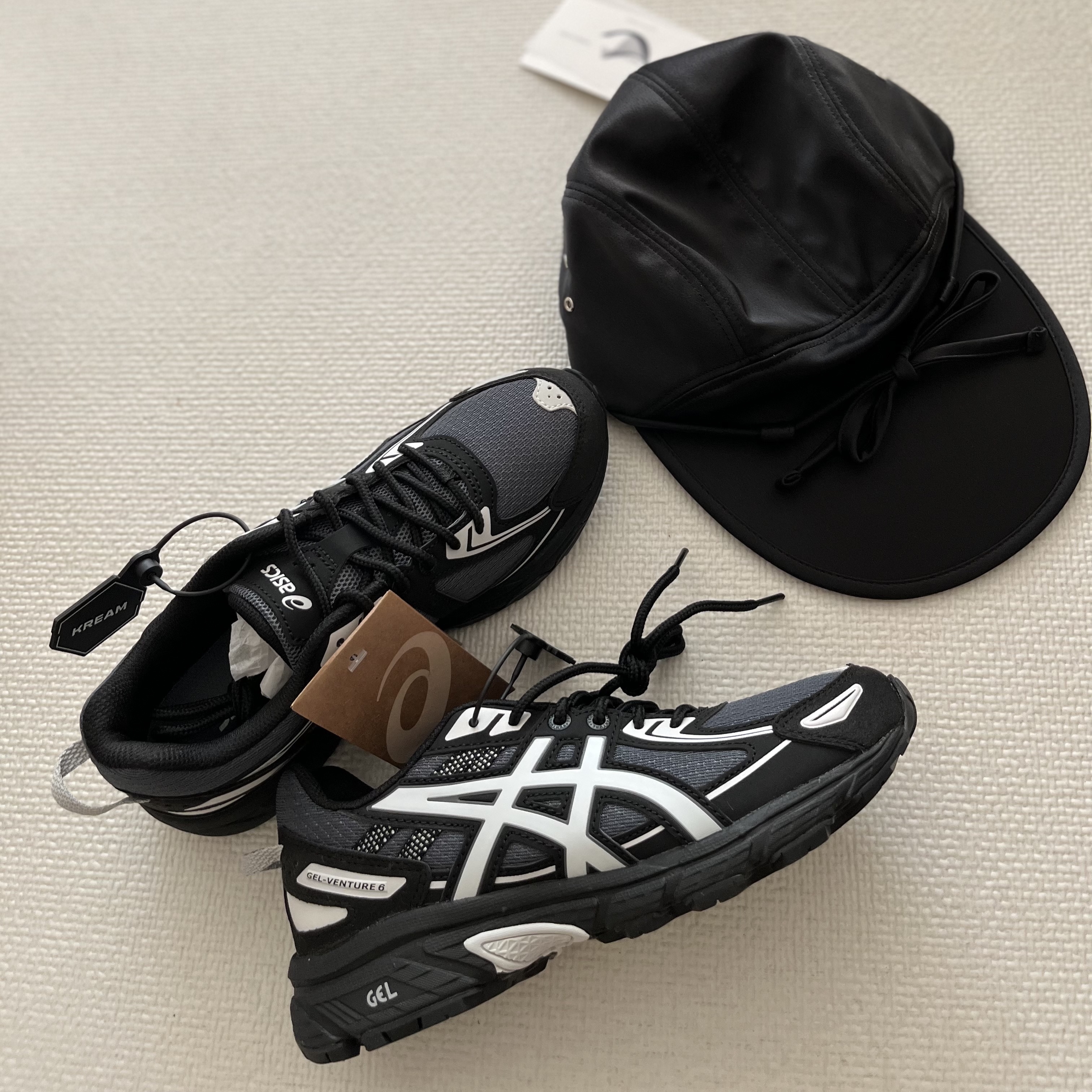 Asics Gel-Venture 6 Carrier Grey 착용 스타일