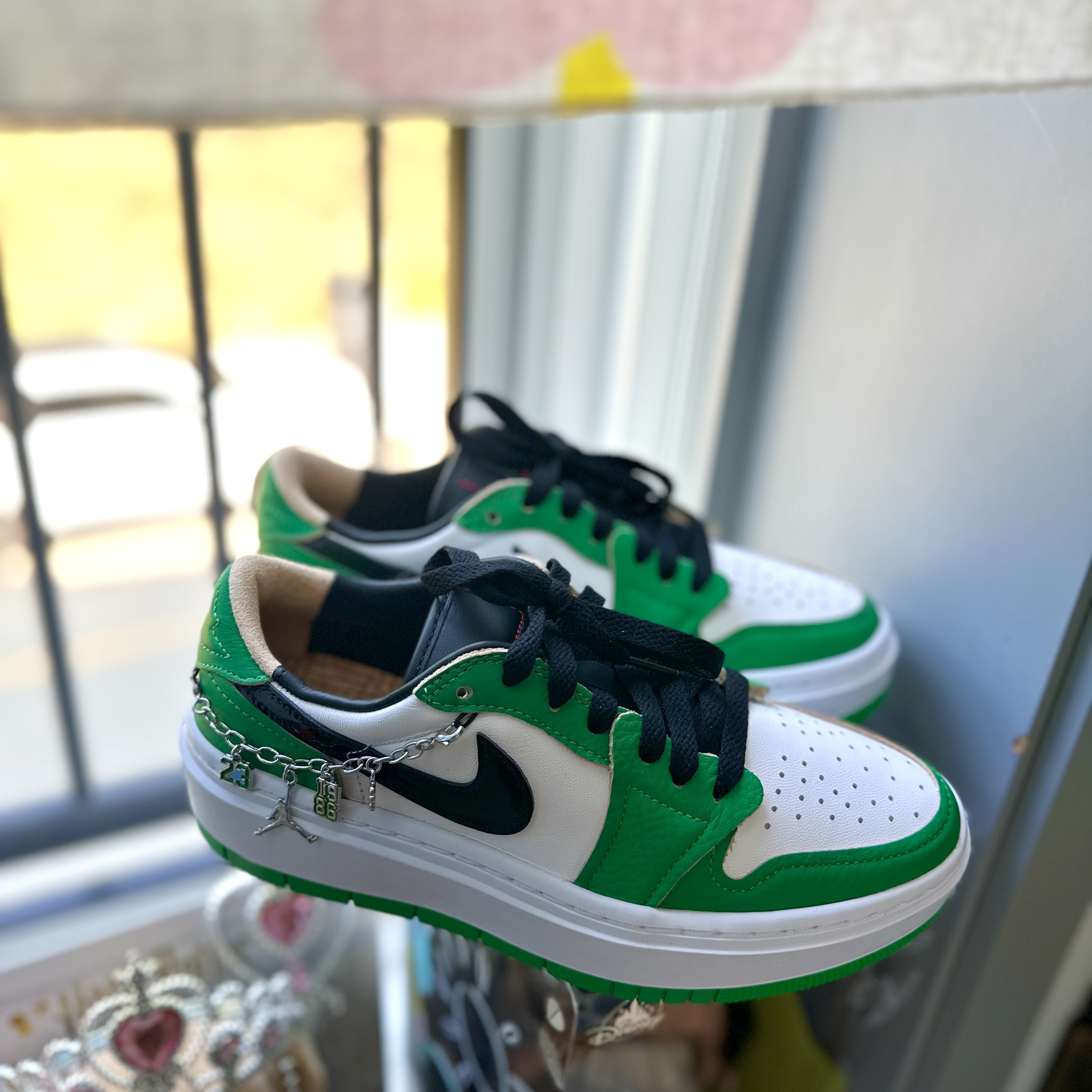 (W) Jordan 1 Elevate Low SE Lucky Green 착용 스타일