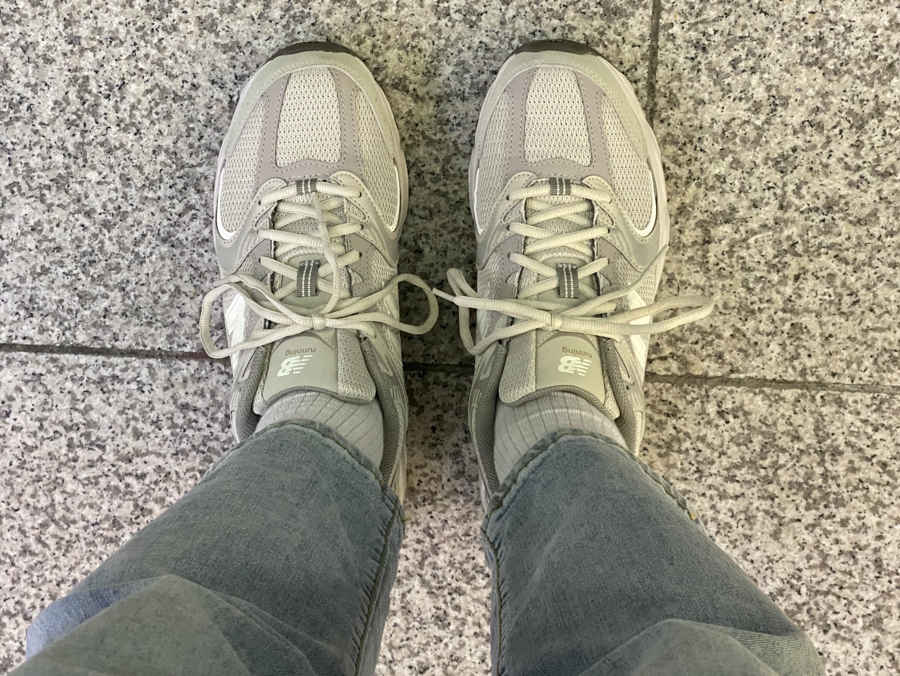 New Balance 530 Mars 착용 스타일