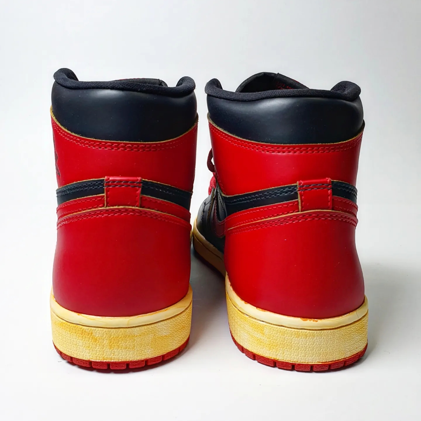 Jordan 1 Retro High OG Patent Bred 착용 스타일 - 5
