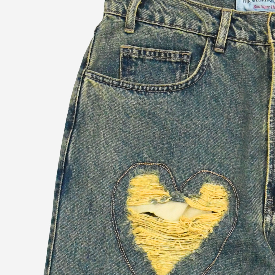 ◆THE MUSEUM VISITOR◆ HEART DESTROYED DENIM PANTS 09574 HEART DESTROYED DENIM PANTS : THE MUSEUM VISITOR
