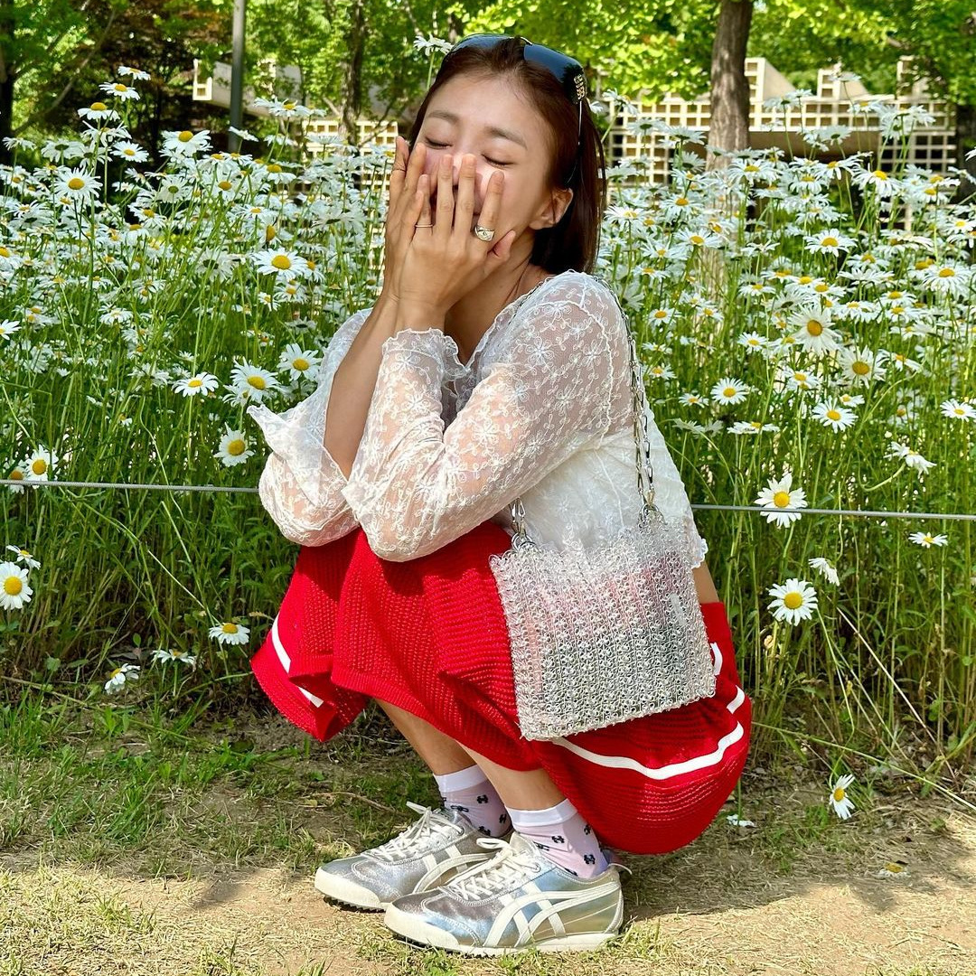 Onitsuka Tiger Mexico 66 White Silver 착용 스타일 - 2