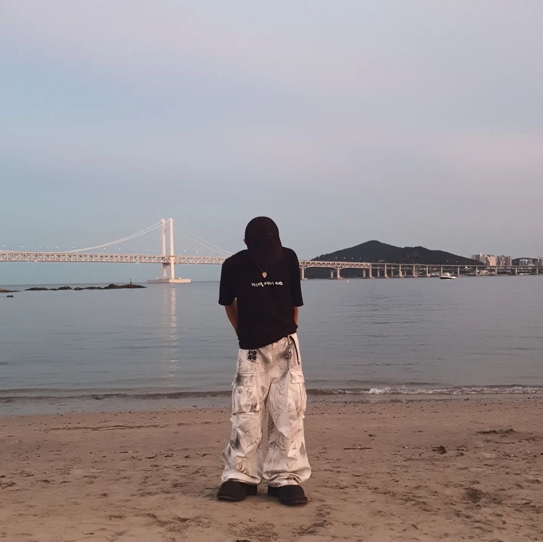 Nos Couleurs 01 Cargo Pants Dirty Washing 착용 스타일 - 1