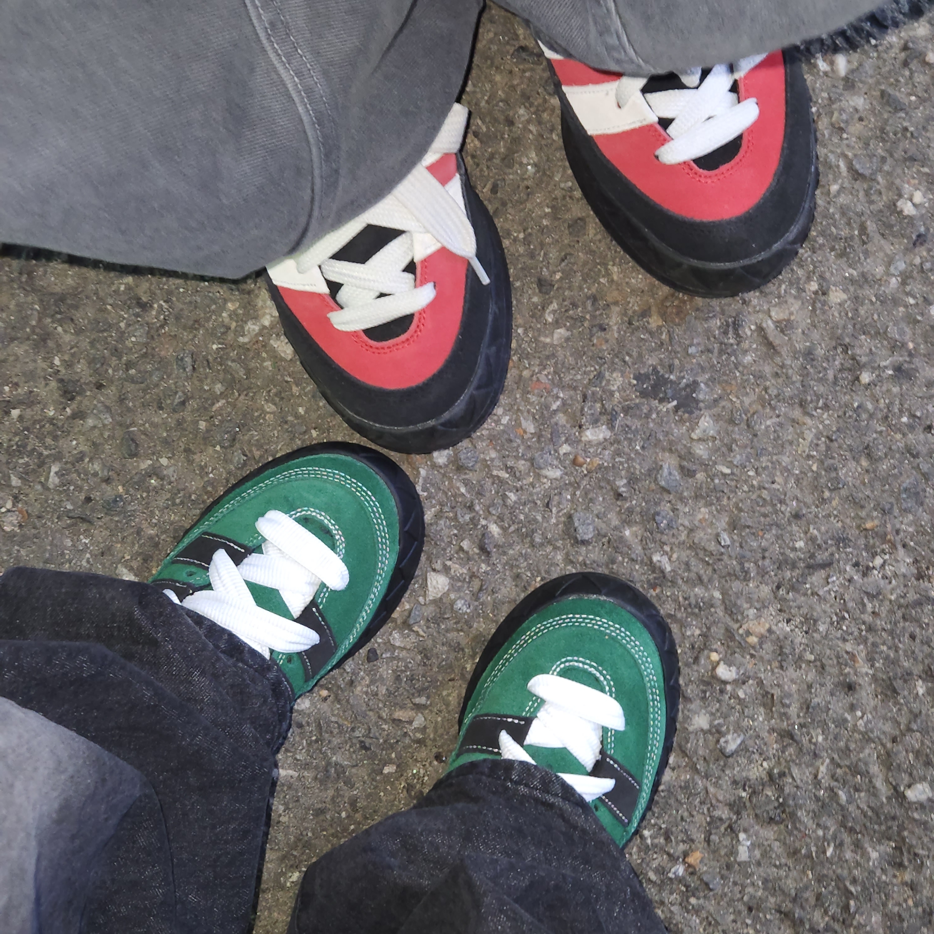 Adidas x YNuK Adimatic Dark Green Core Black, Adidas Adimatic Power Red 착용 스타일