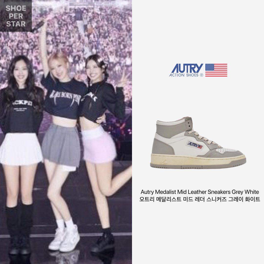 Autry Medalist Mid Leather Sneakers Grey White 착용 스타일 - 1
