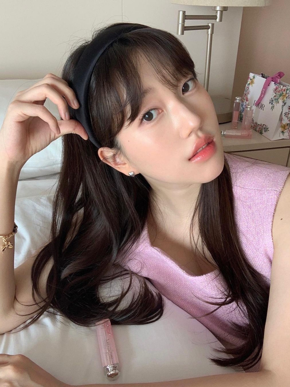 Dior Addict Lip Glow 031 Strawberry 착용 스타일
