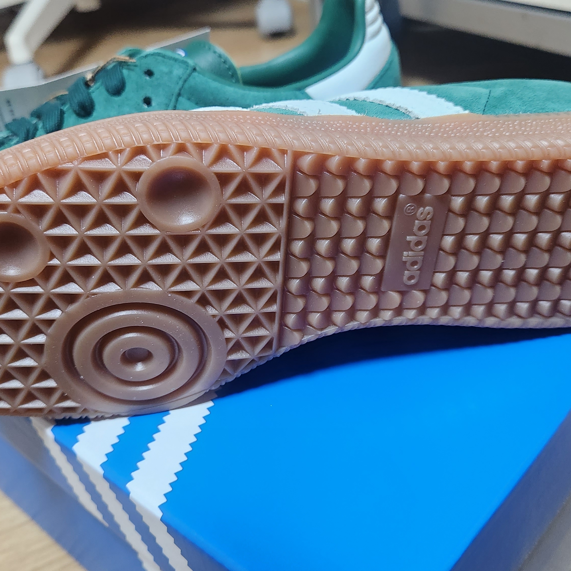 Adidas Samba OG Collegiate Green Gum 착용 스타일 - 4