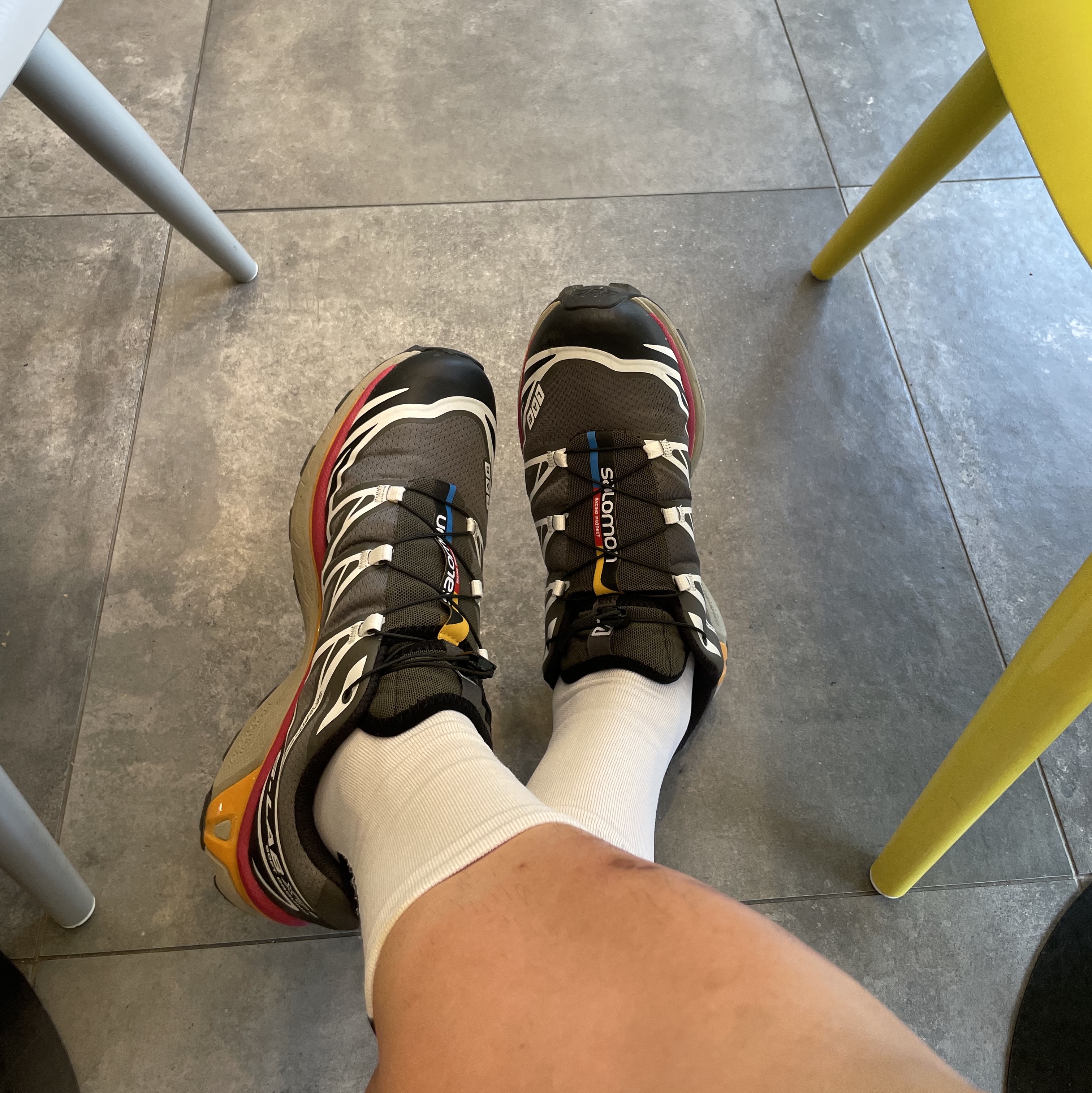 Salomon XT-6 Beluga Russet Orange 착용 스타일
