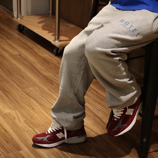 New Balance 993 Made in USA Burgundy - D Standard 착용 스타일 - 5