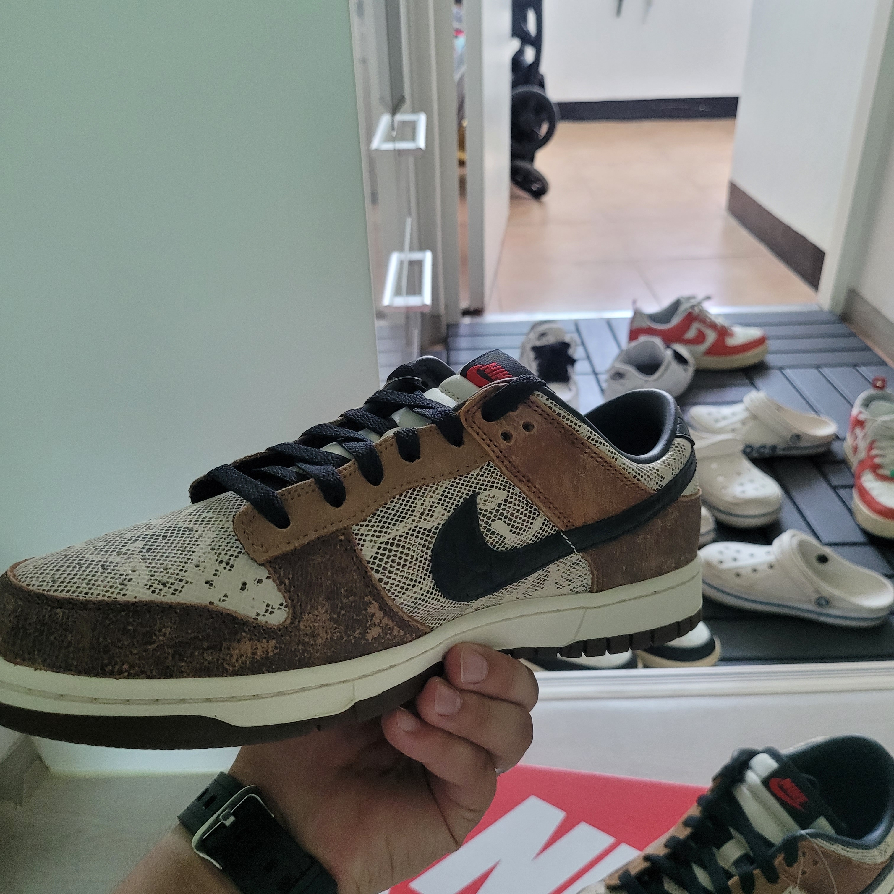 Nike Dunk Low PRM Head to Head 착용 스타일 - 1