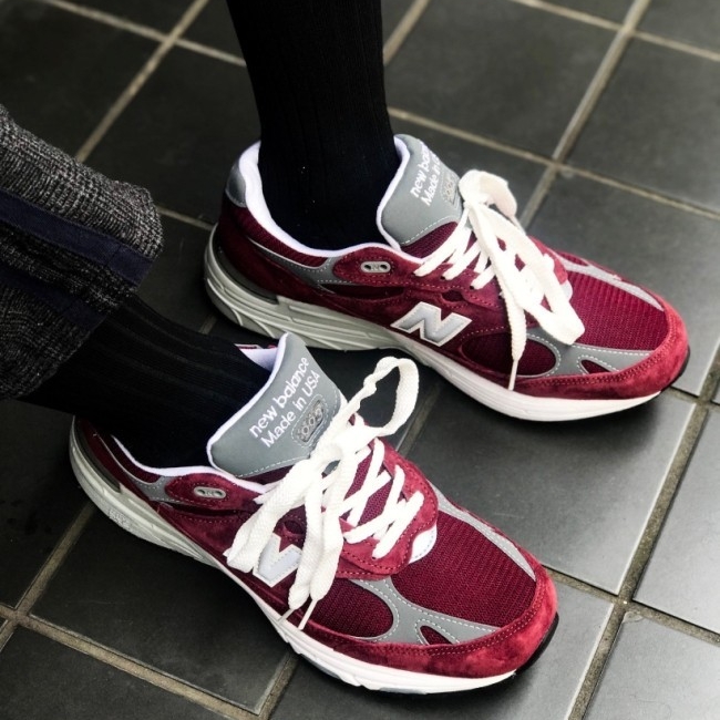 New Balance 993 Made in USA Burgundy - D Standard 착용 스타일 - 2