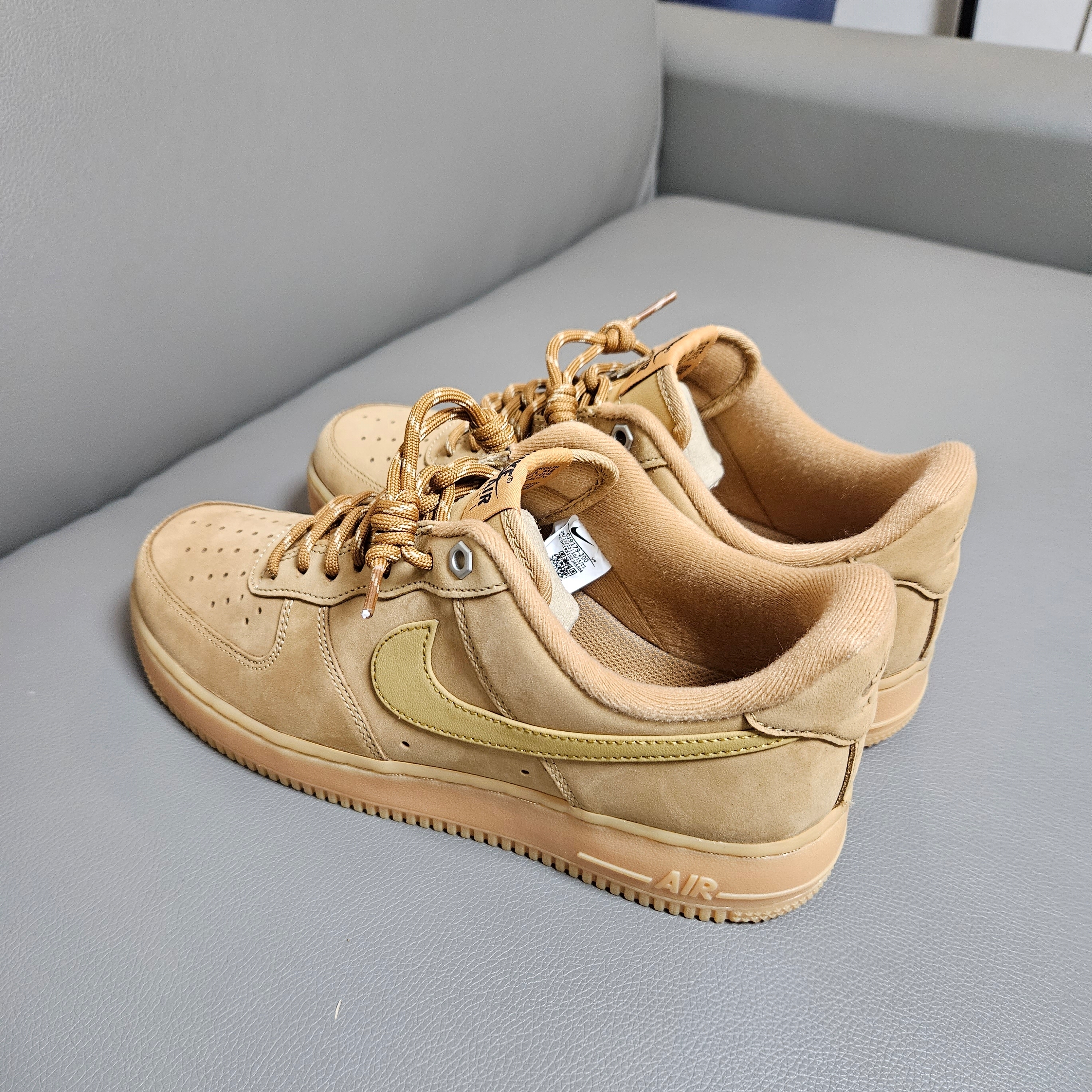 Nike Air Force 1 '07 WB Flax 착용 스타일 - 2
