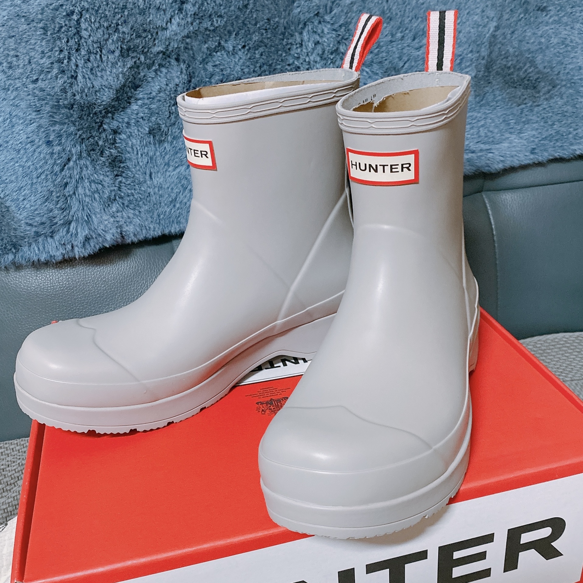 Hunter Play Short Wellington Boots Zinc Grey 착용 스타일