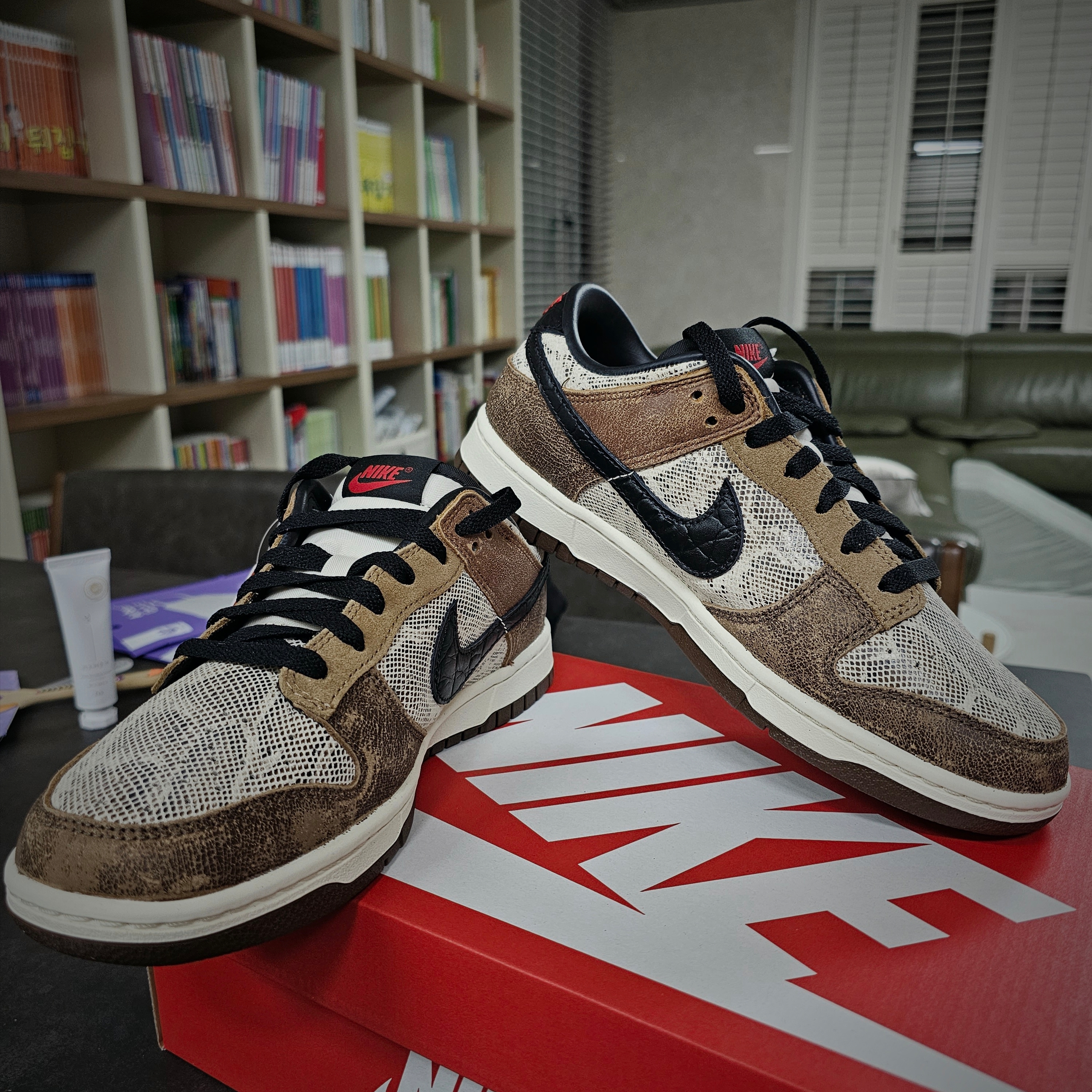 Nike Dunk Low PRM Head to Head 착용 스타일 - 2