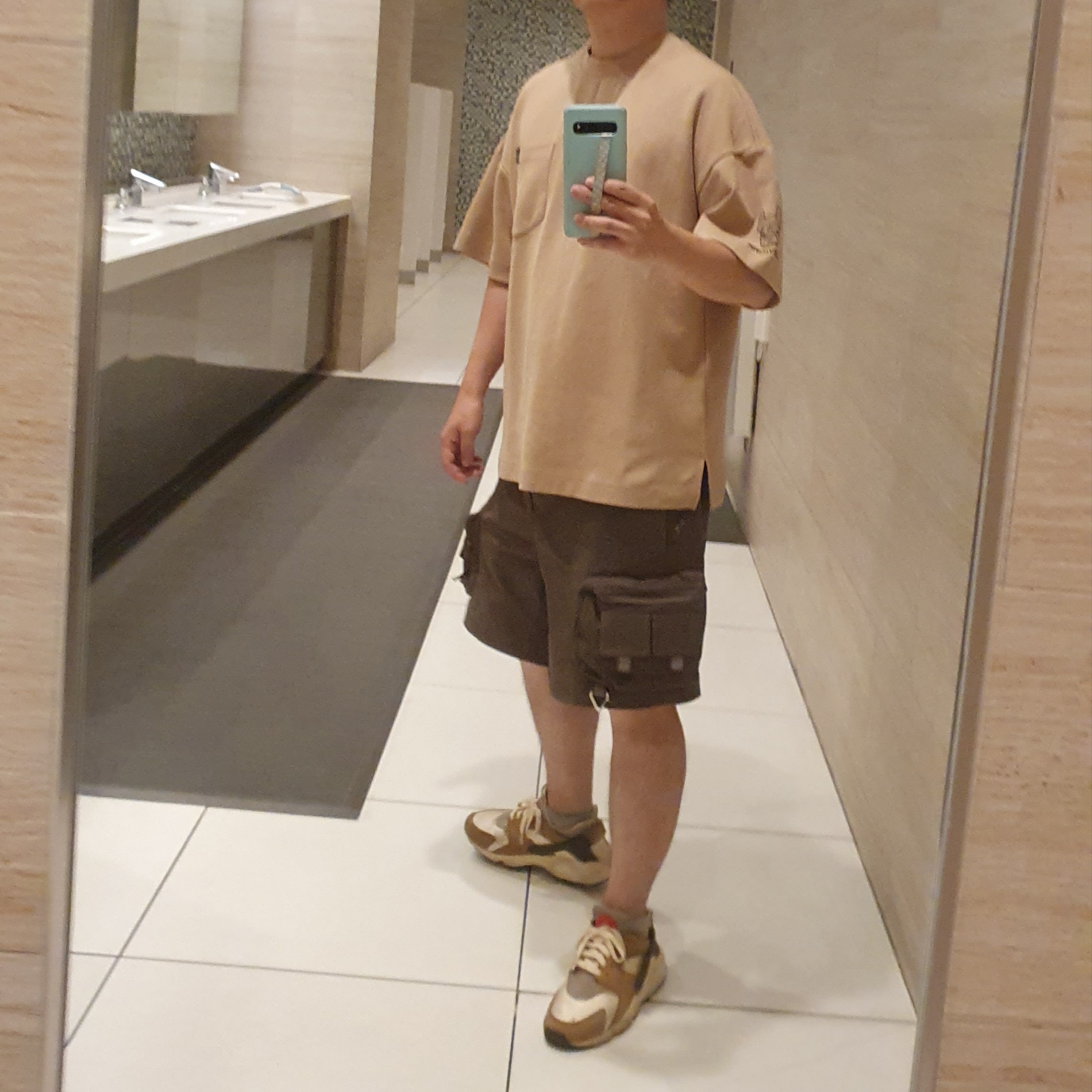 Nike ACG Cargo Shorts Ironstone - US/EU, Nike x Stussy Air Huarache LE Desert Oak 착용 스타일