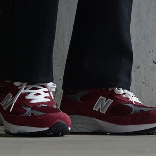 New Balance 993 Made in USA Burgundy - D Standard 착용 스타일 - 3