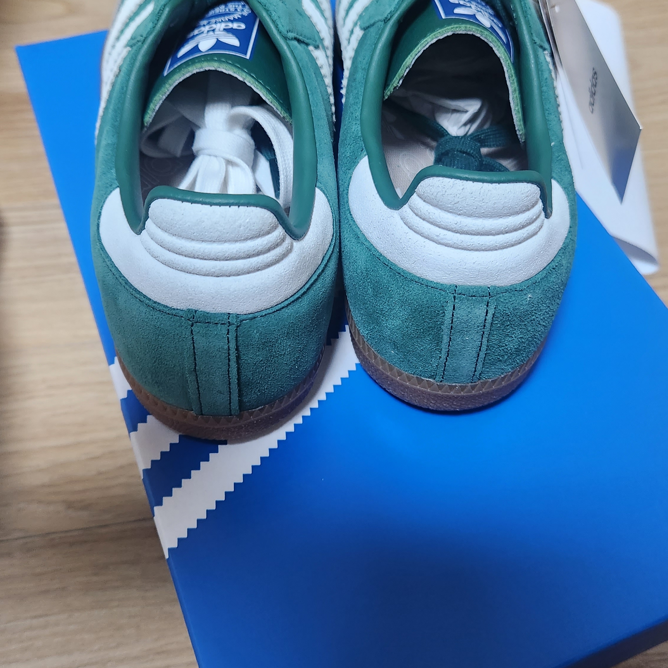 Adidas Samba OG Collegiate Green Gum 착용 스타일 - 3