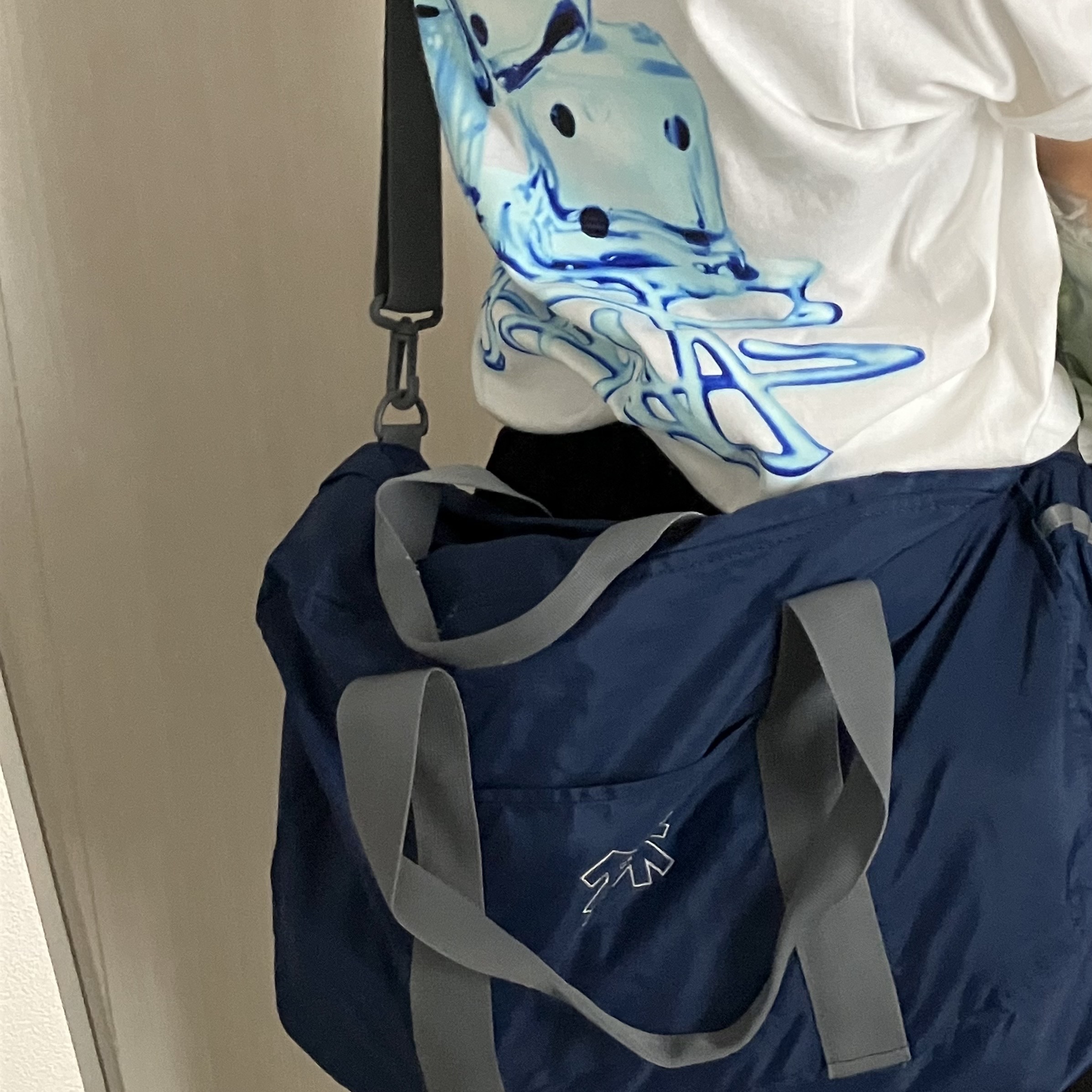 Stussy Melted T-Shirt White 착용 스타일