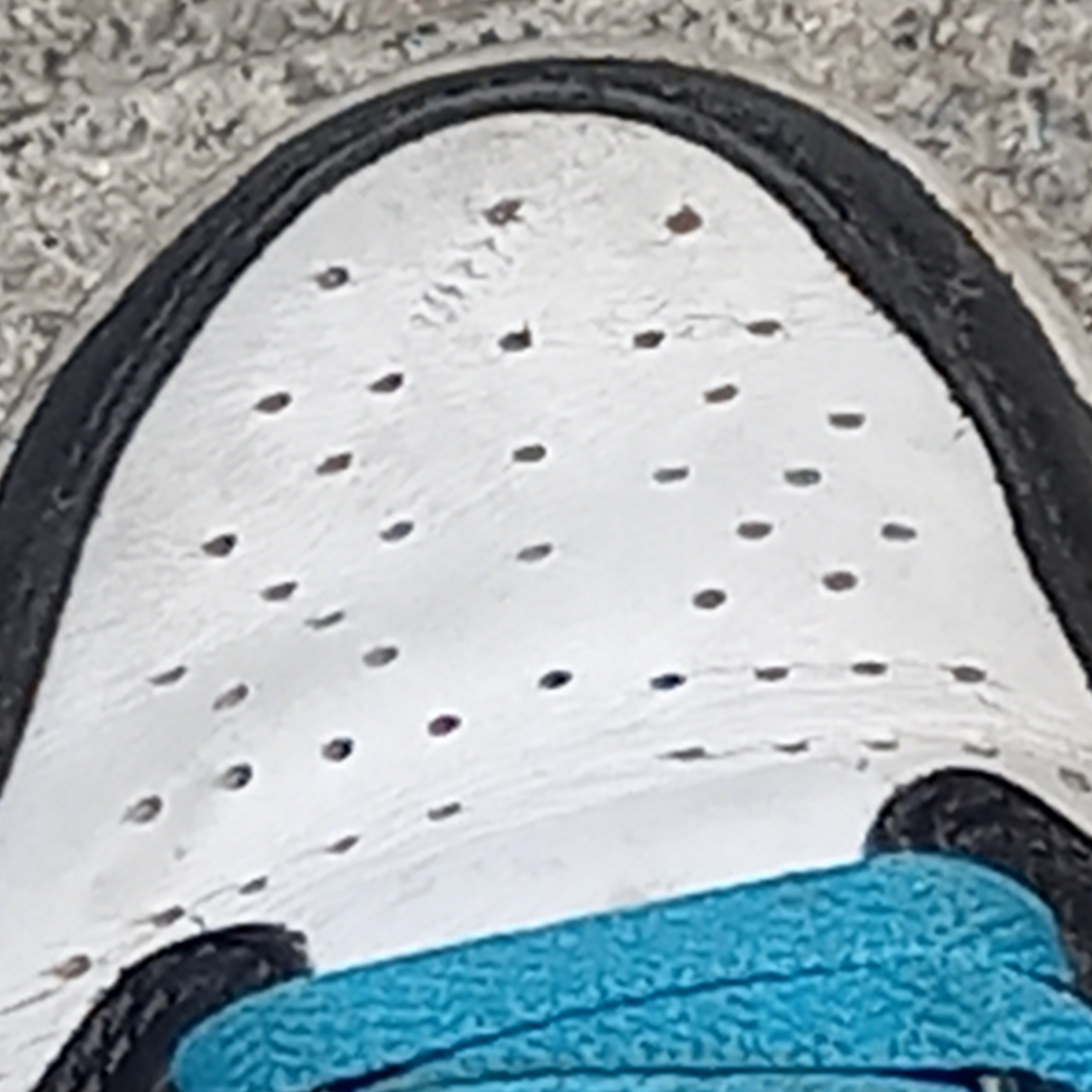 (W) Jordan 1 Retro Low OG Black and Dark Powder Blue 착용 스타일