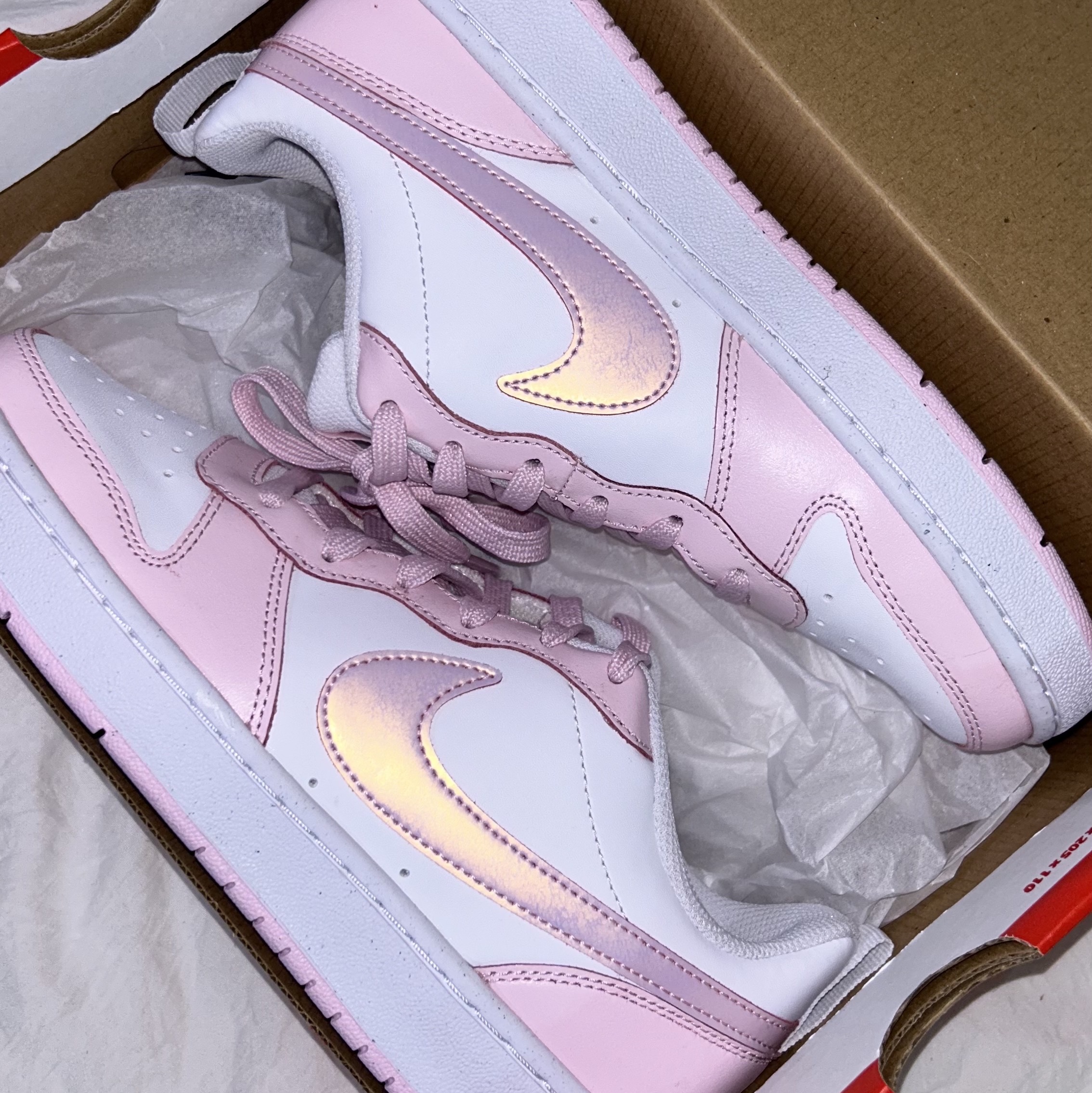 (GS) Nike Court Borough 2 SE White Pink Foam 착용 스타일