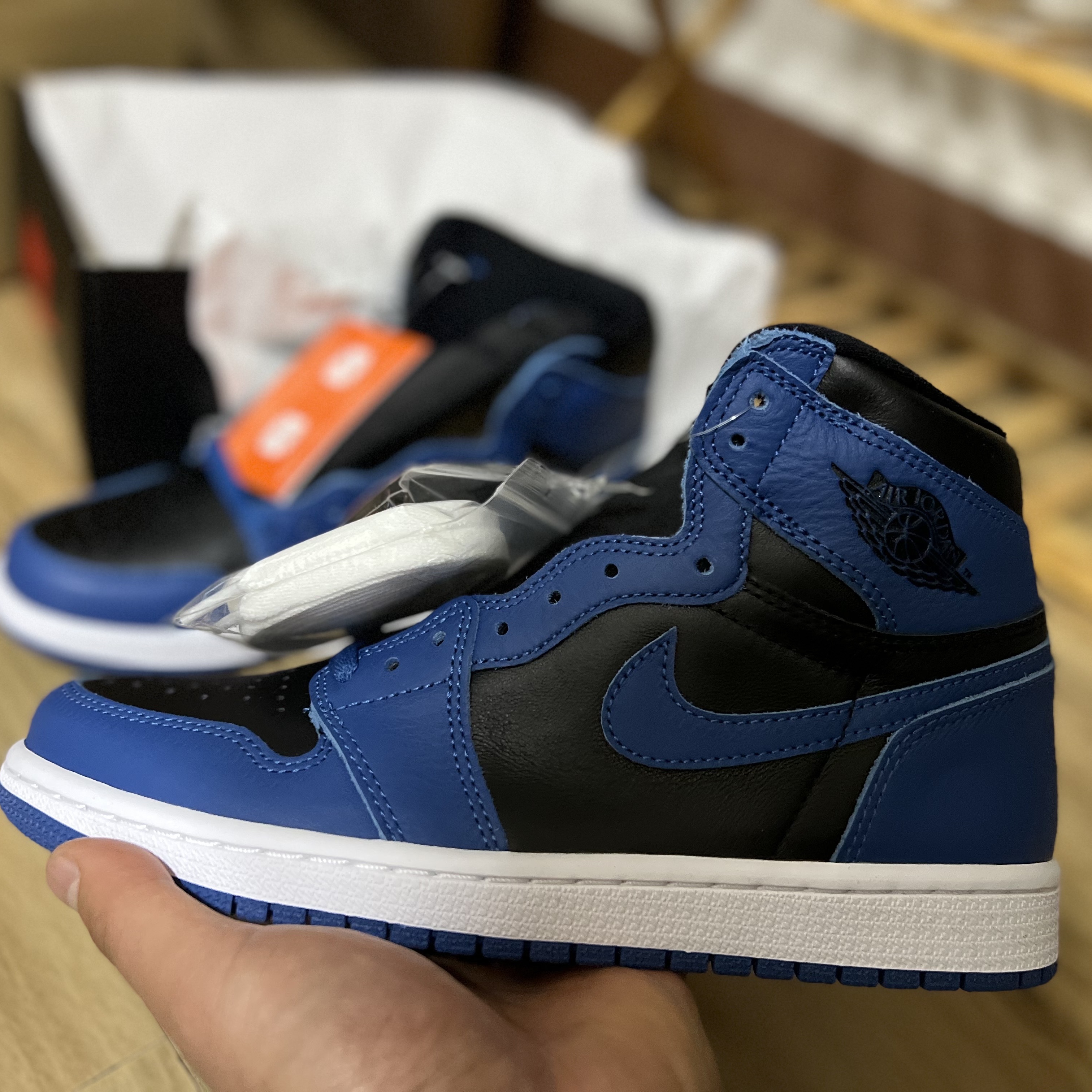 Jordan 1 Retro High OG Dark Marina Blue 착용 스타일