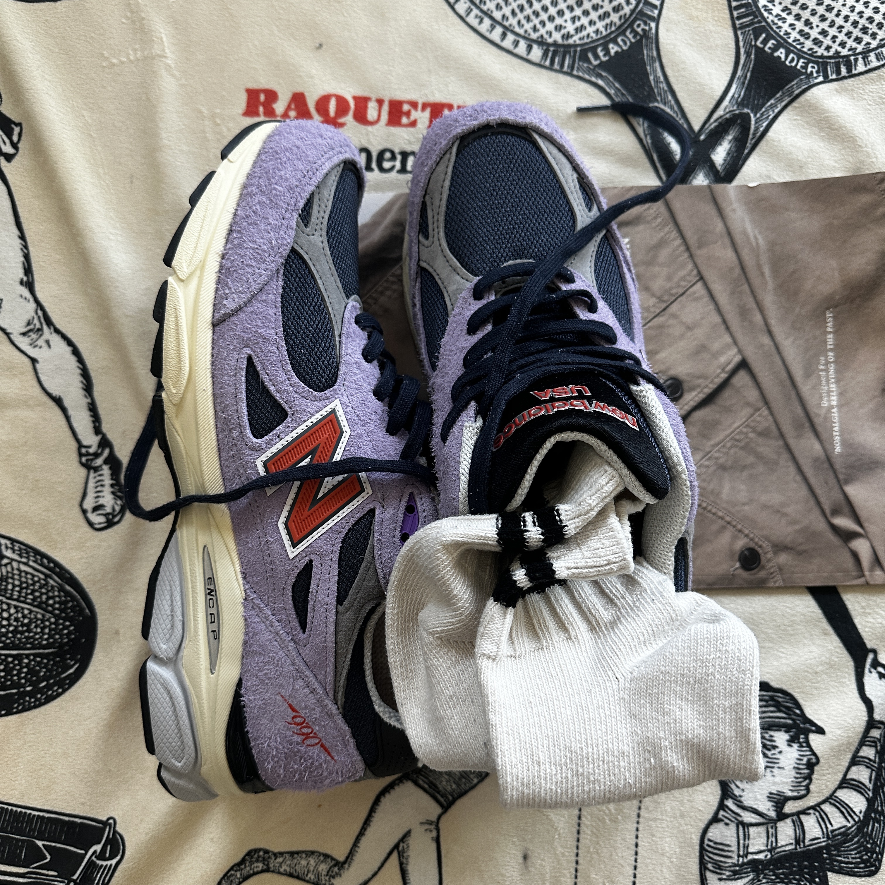 New Balance 990v3 Made in USA Raw Amethyst 착용 스타일 - 3