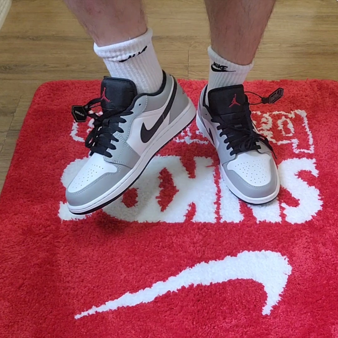 Jordan 1 Low Light Smoke Grey 착용 스타일