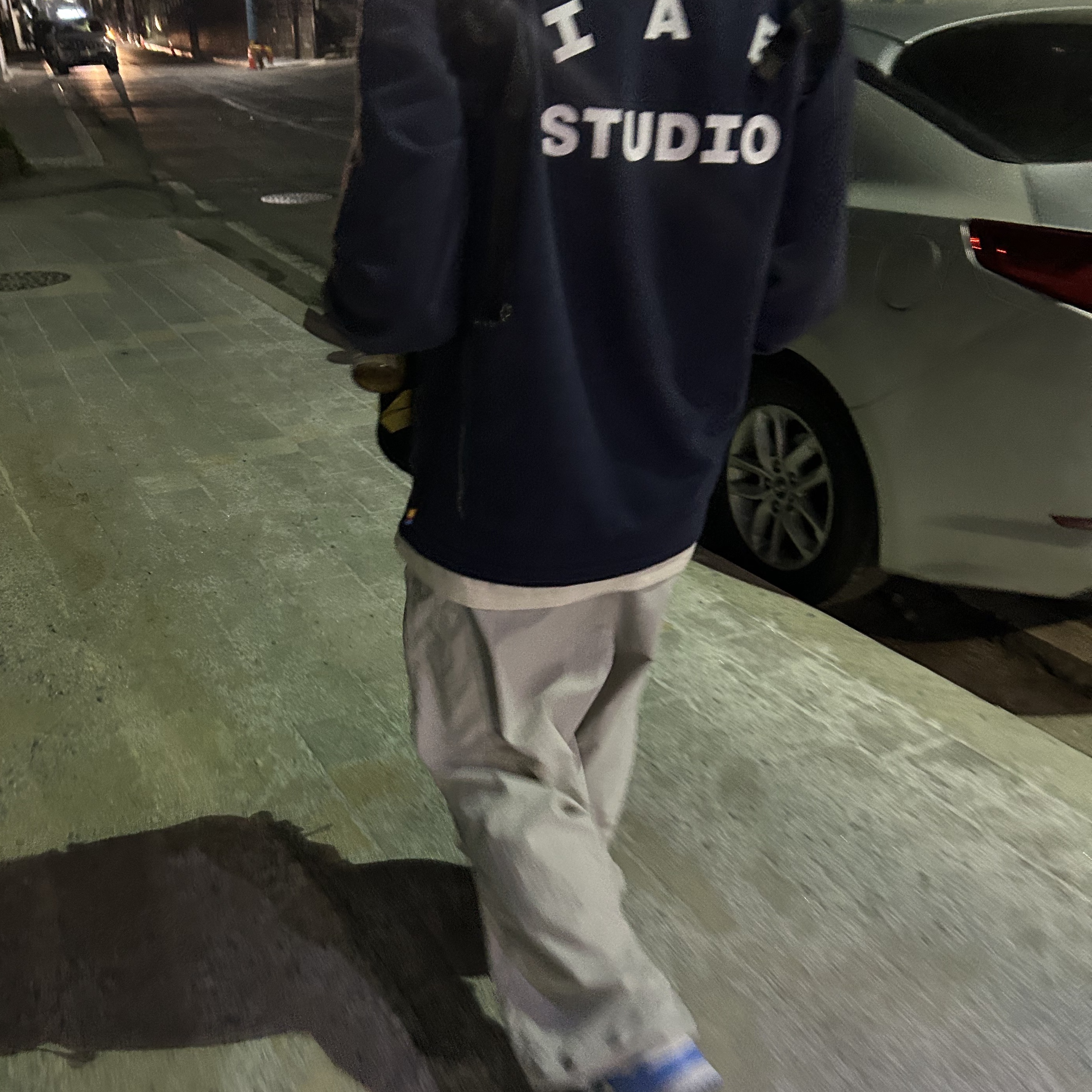 IAB Studio x Lee Pigment Sweatshirt Indigo Navy, Nike Dunk Low Retro University Blue 착용 스타일 - 1