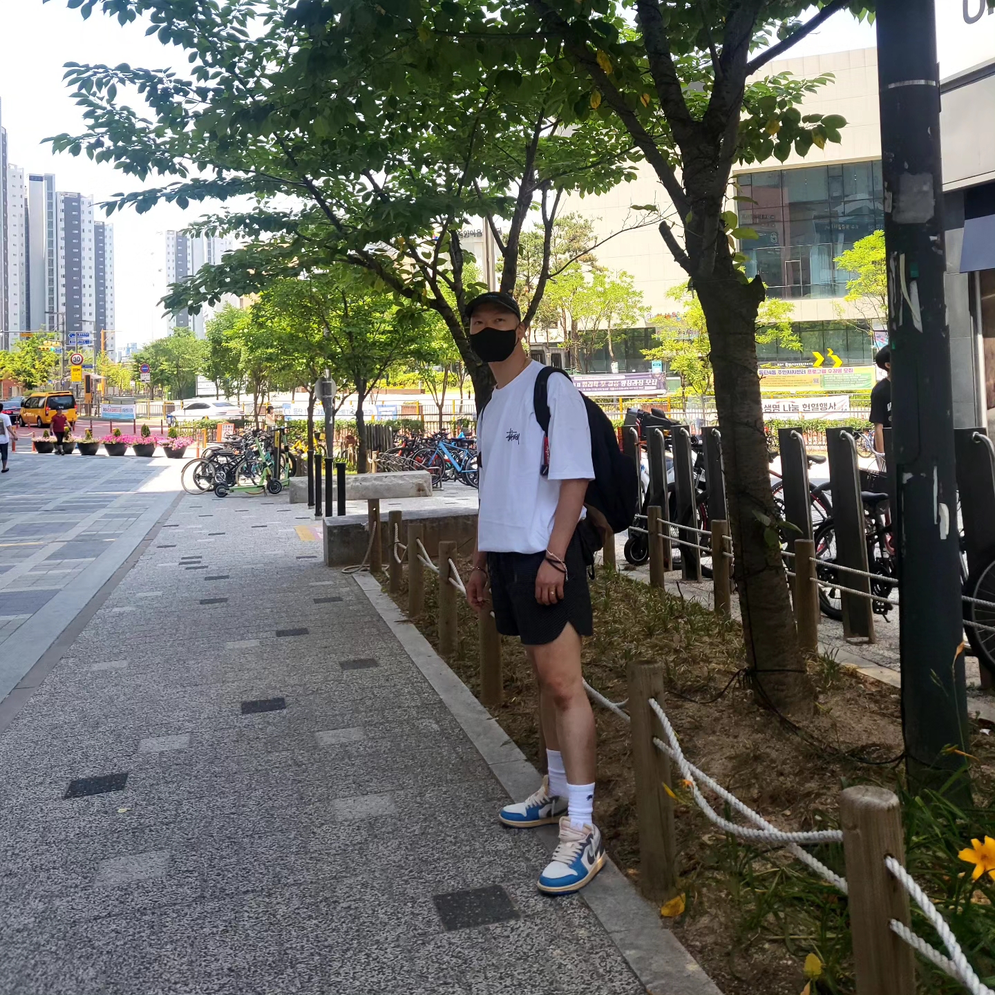 Nike x Off-White NRG Woven Shorts Black - Asia, Nike x Off-White NRG Hat Black 착용 스타일 - 1