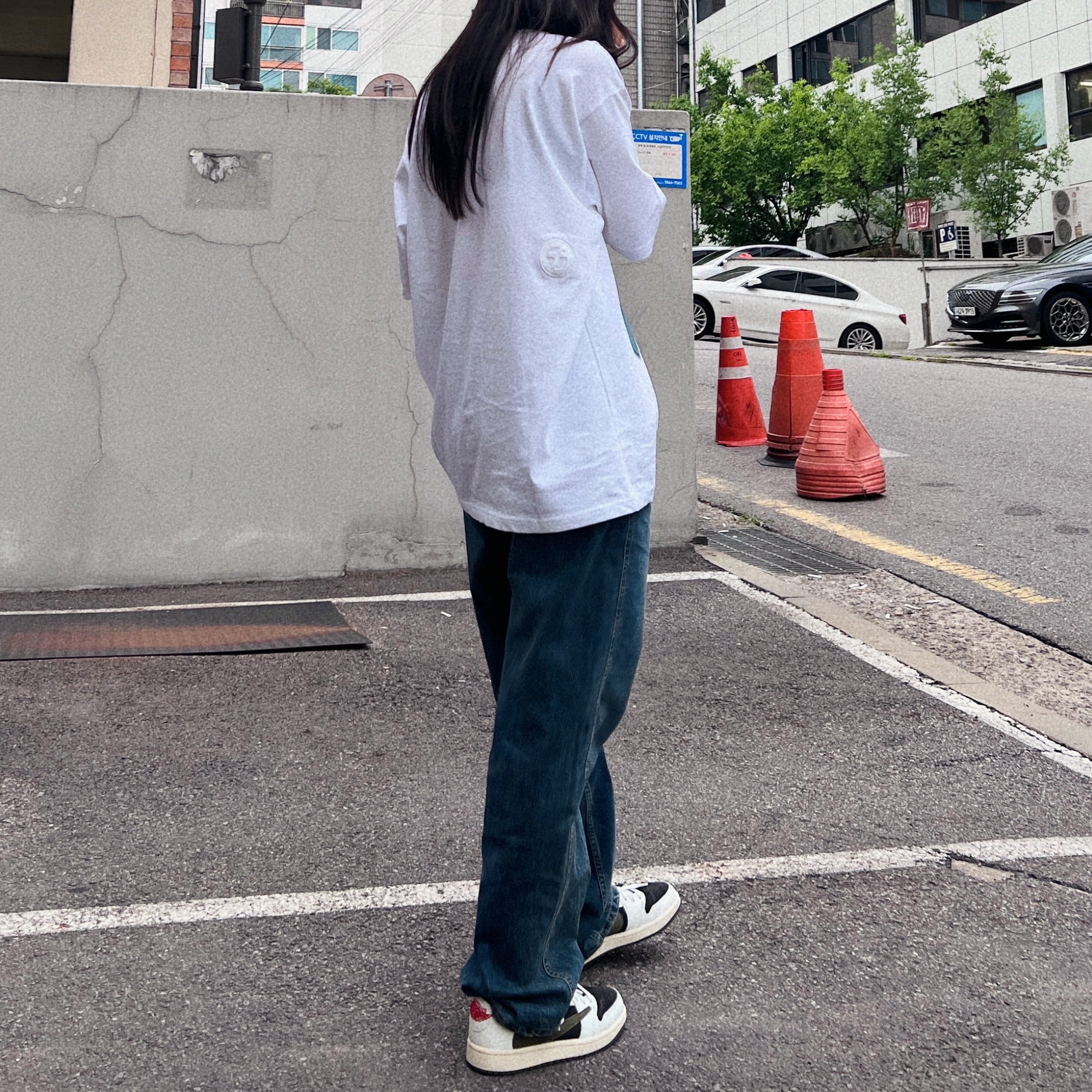 (W) Jordan 1 x Travis Scott Retro Low OG SP Medium Olive 착용 스타일