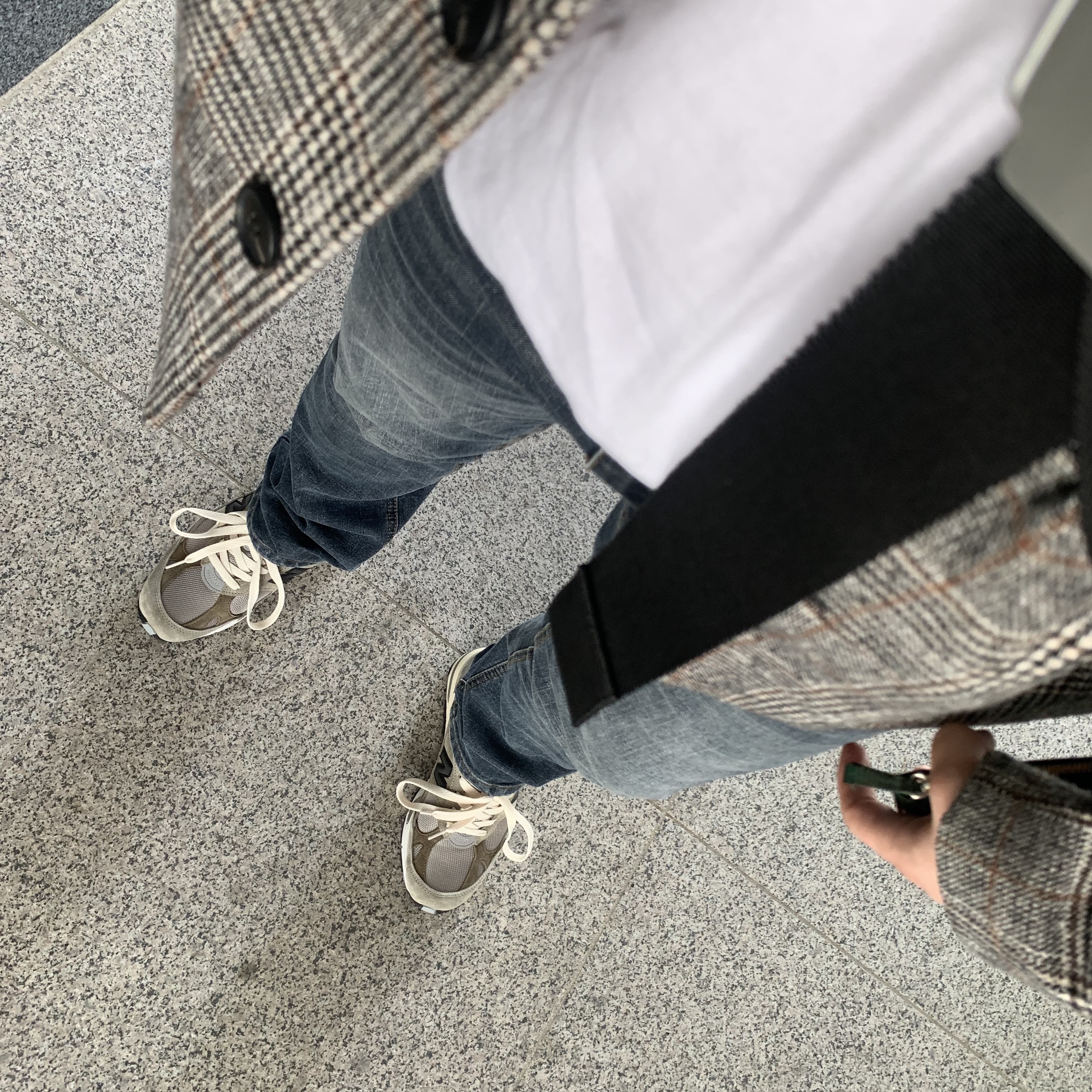 New Balance x JJJJound 991 Made in UK Grey 착용 스타일 - 1