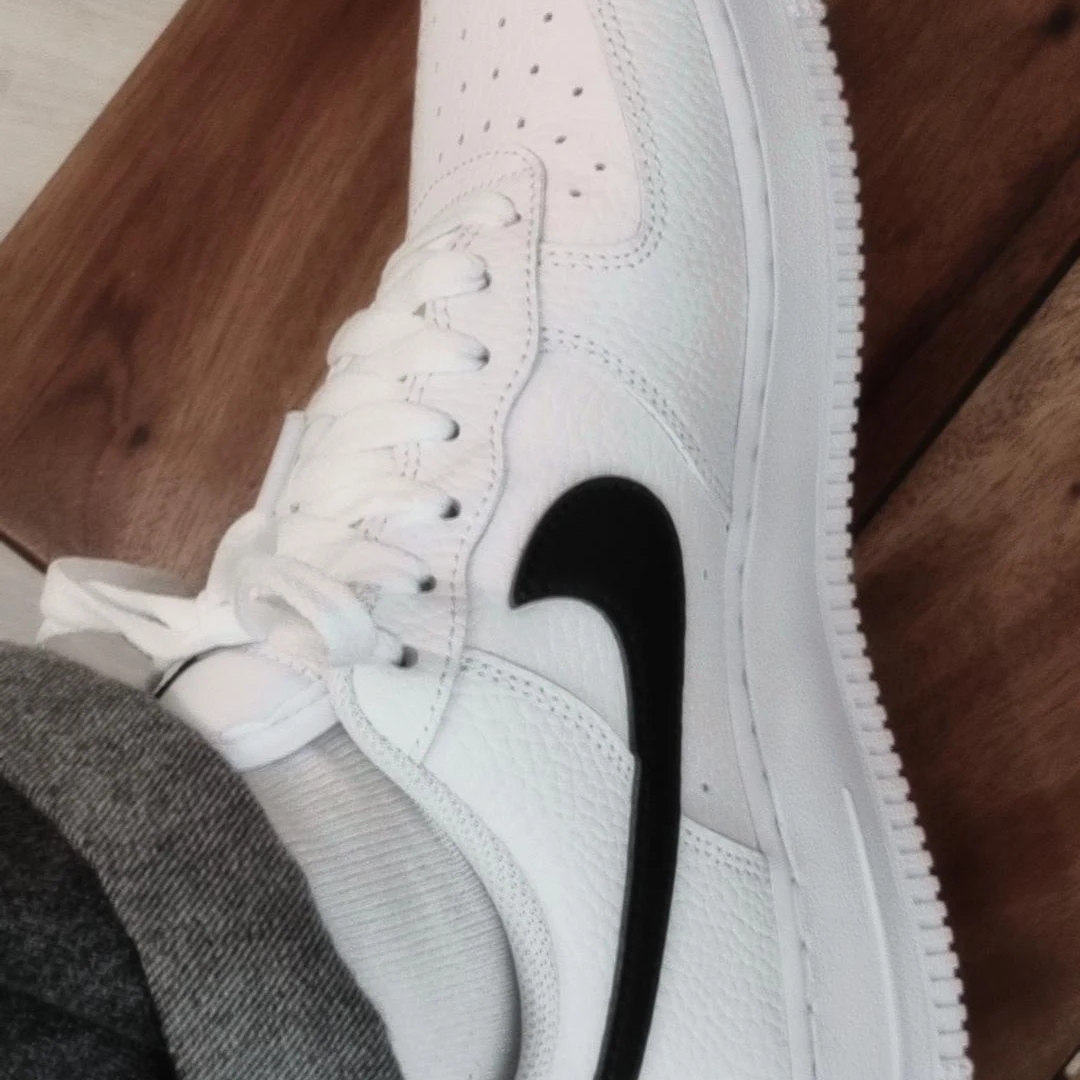 Nike Air Force 1 '07 White Black 착용 스타일