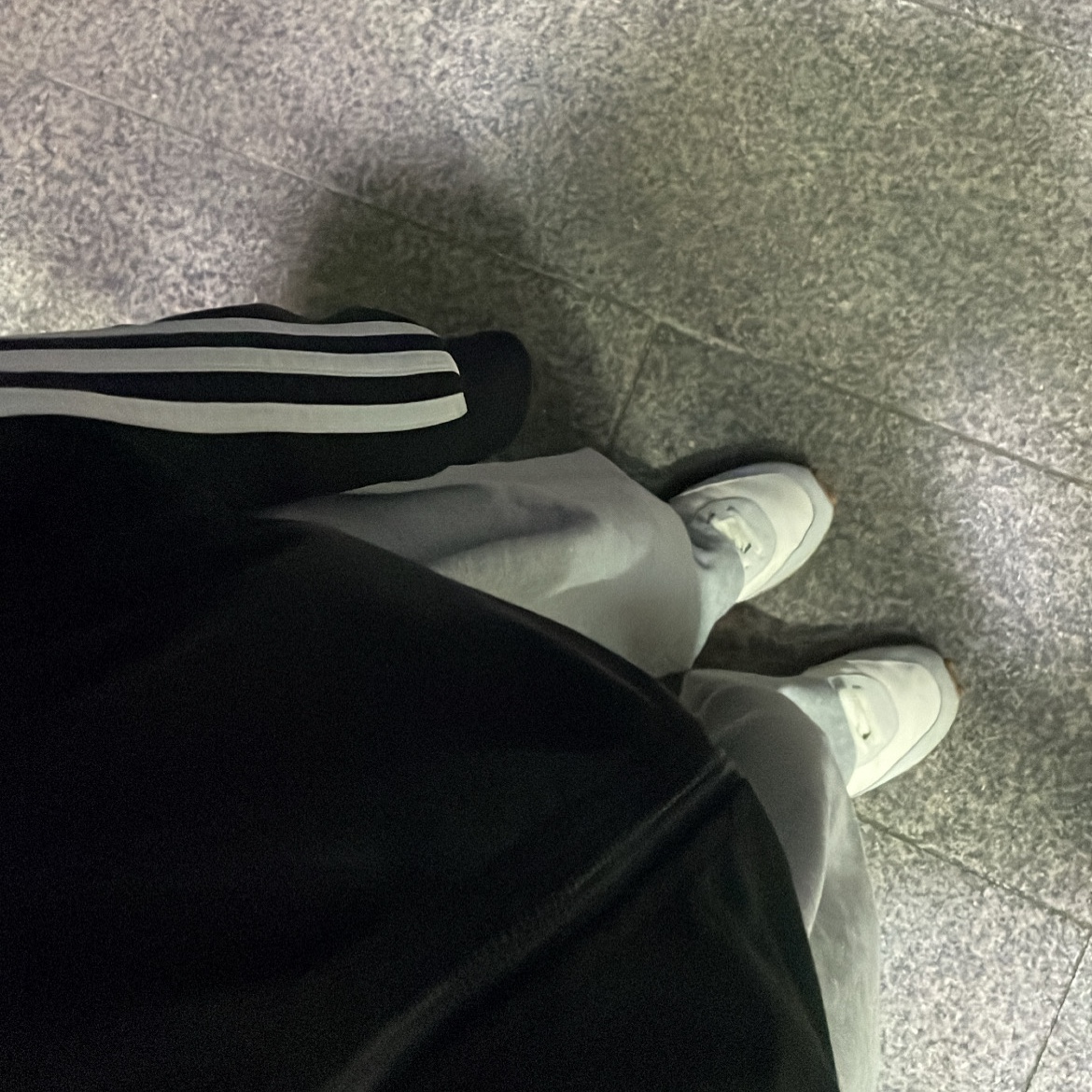 (W) Nike Daybreak Summit White 착용 스타일