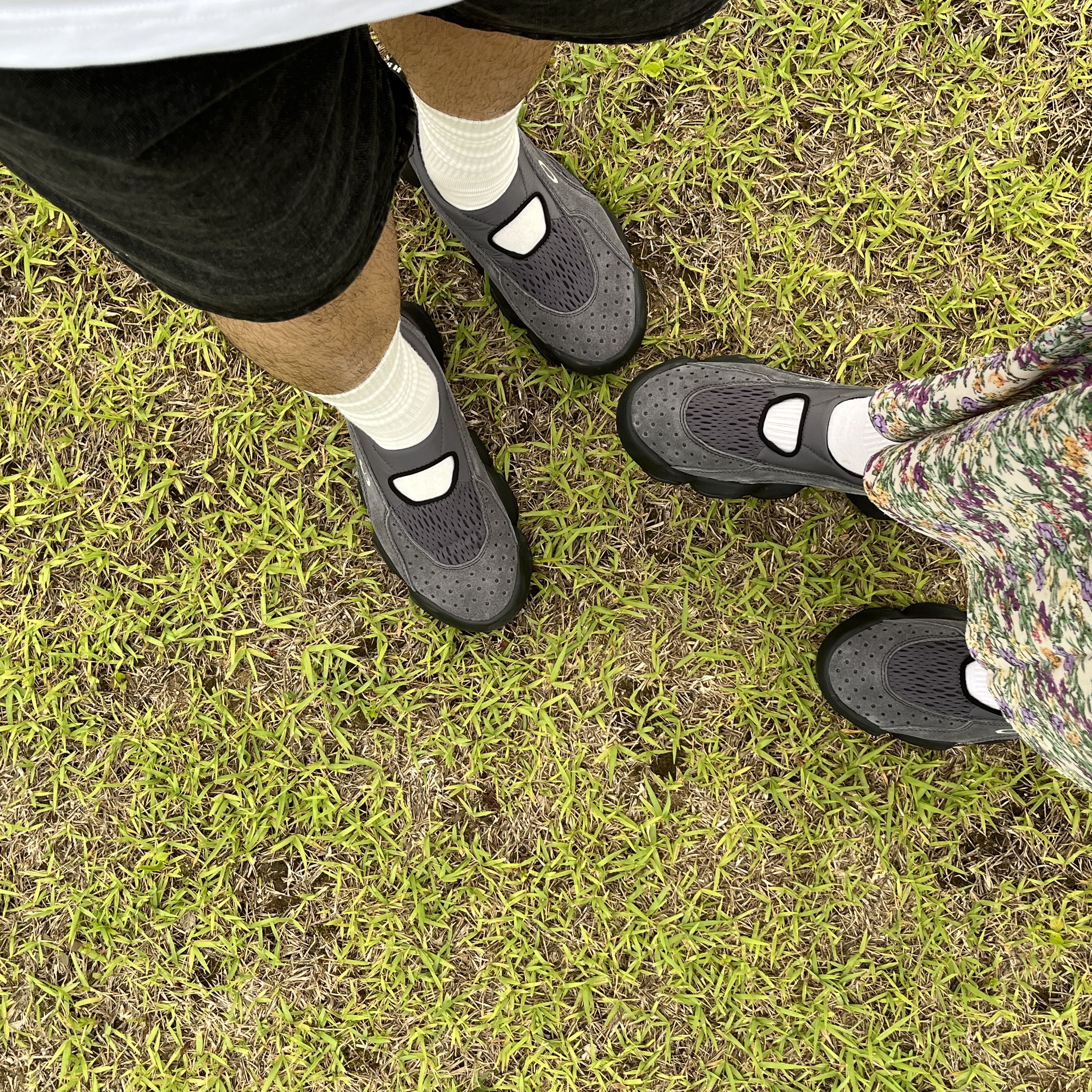 Oakley Factory Team x Brain Dead Flesh Sandal Asphalt 착용 스타일