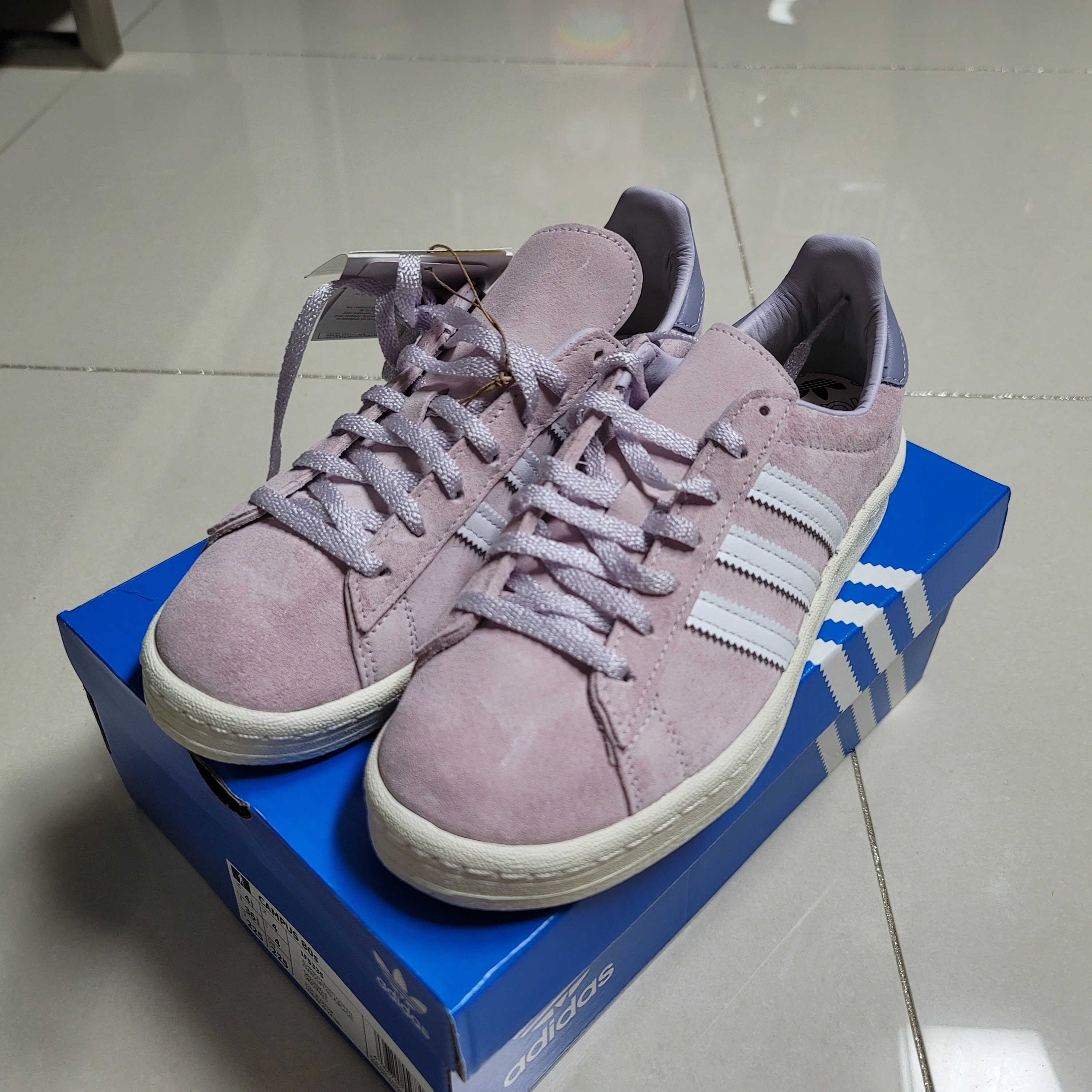 Adidas Campus 80s Almost Pink Cloud White 착용 스타일 - 1