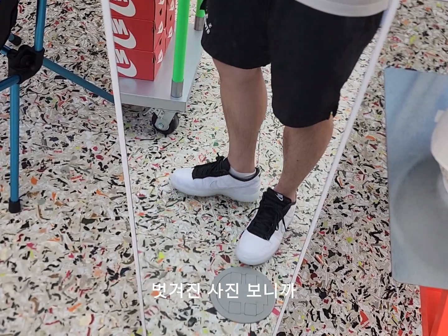 Nike x Clot x Fragment Dunk Low Black and White 착용 스타일 - 2