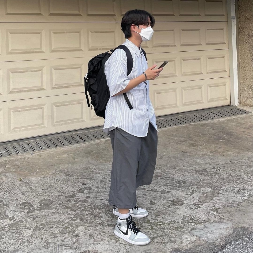 Jordan 1 Mid Light Smoke Grey, Jordan 1 Mid Light Smoke Grey Anthracite 착용 스타일