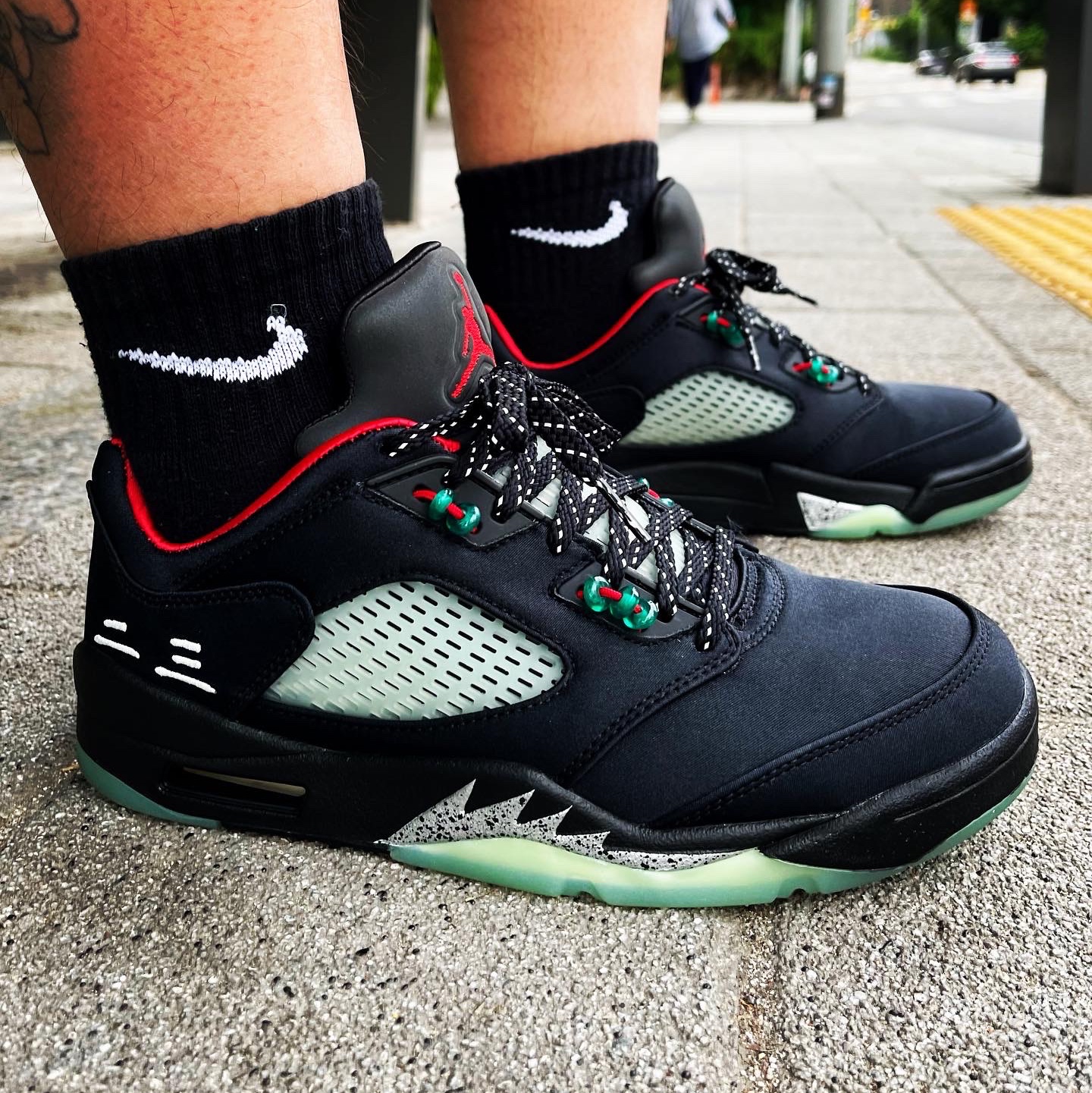 Jordan 5 x Clot Retro Low SP Anthracite 착용 스타일